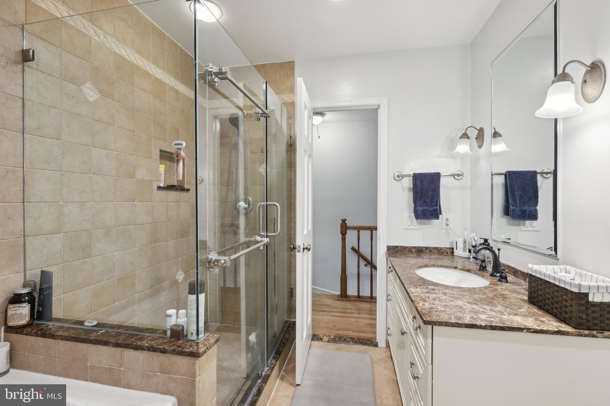 OLD TOWN STATION - Residential Lease