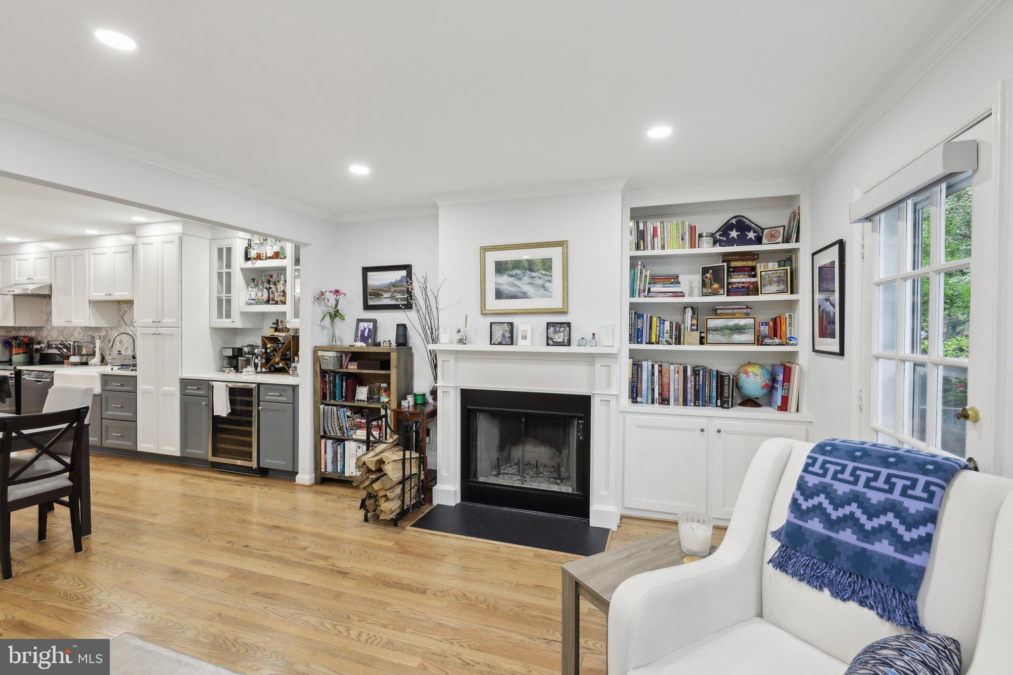 OLD TOWN STATION - Residential Lease