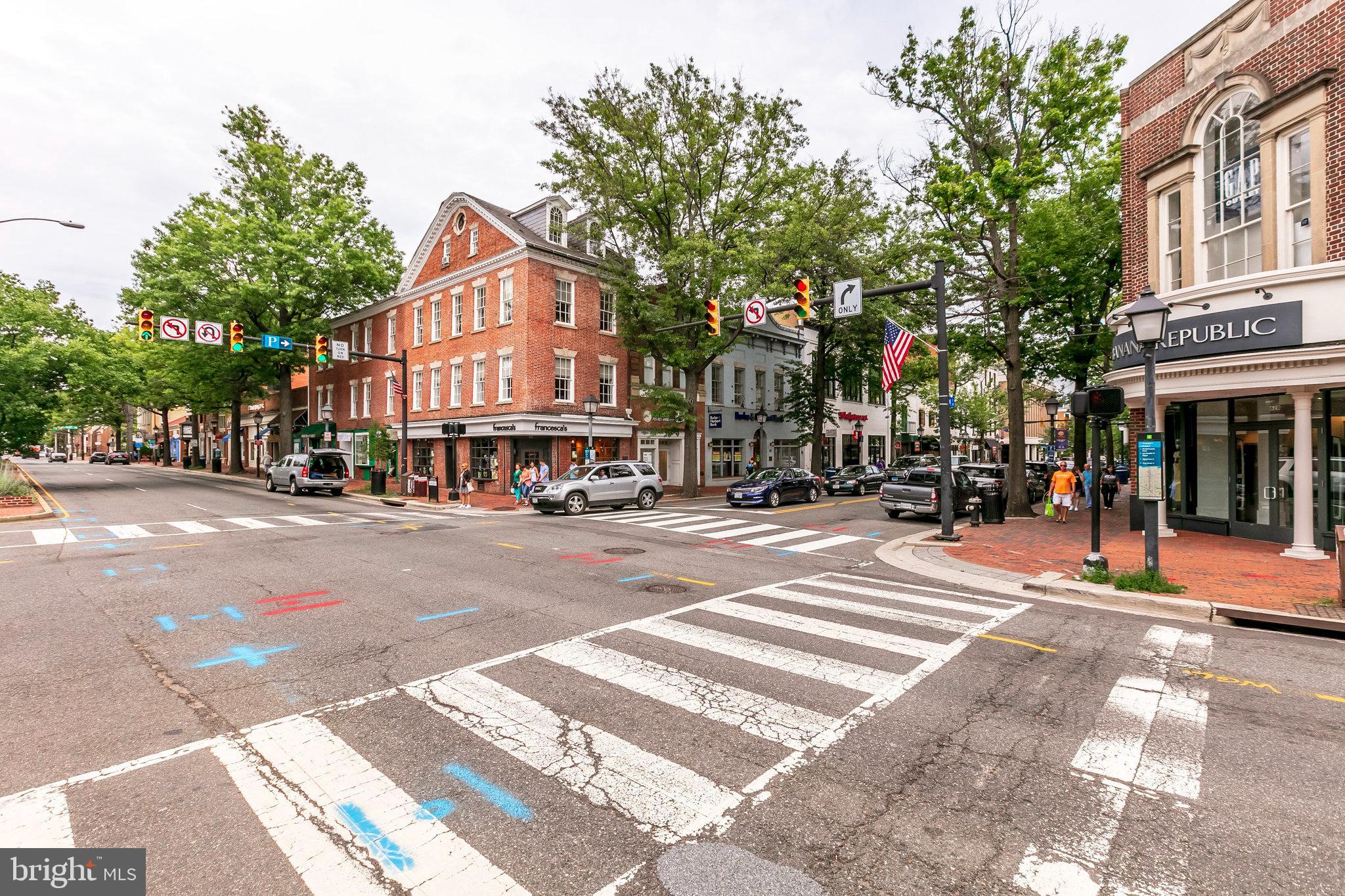 OLD TOWN STATION - Residential Lease