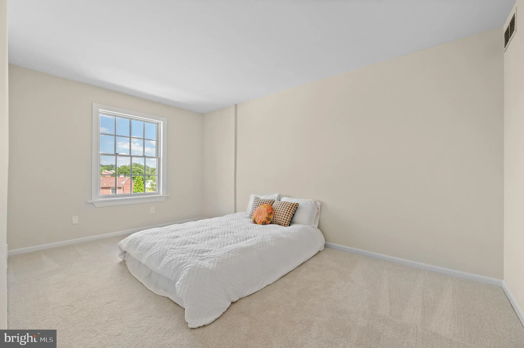 West Chester, Pennsylvania 19380, United States, 3 Bedrooms Bedrooms, ,3 BathroomsBathrooms,Residential,Active,190751