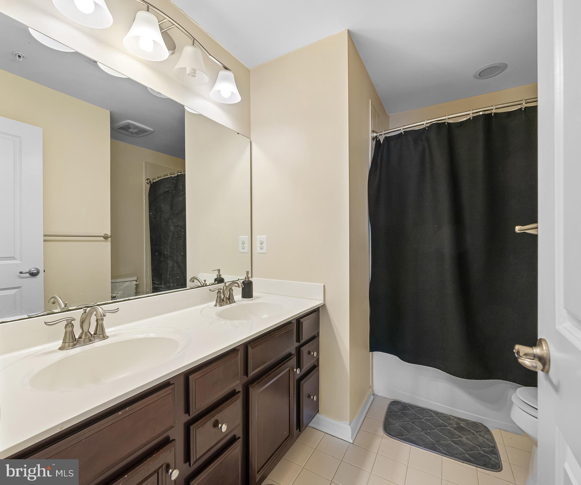 GREENHAVEN RUN - Residential