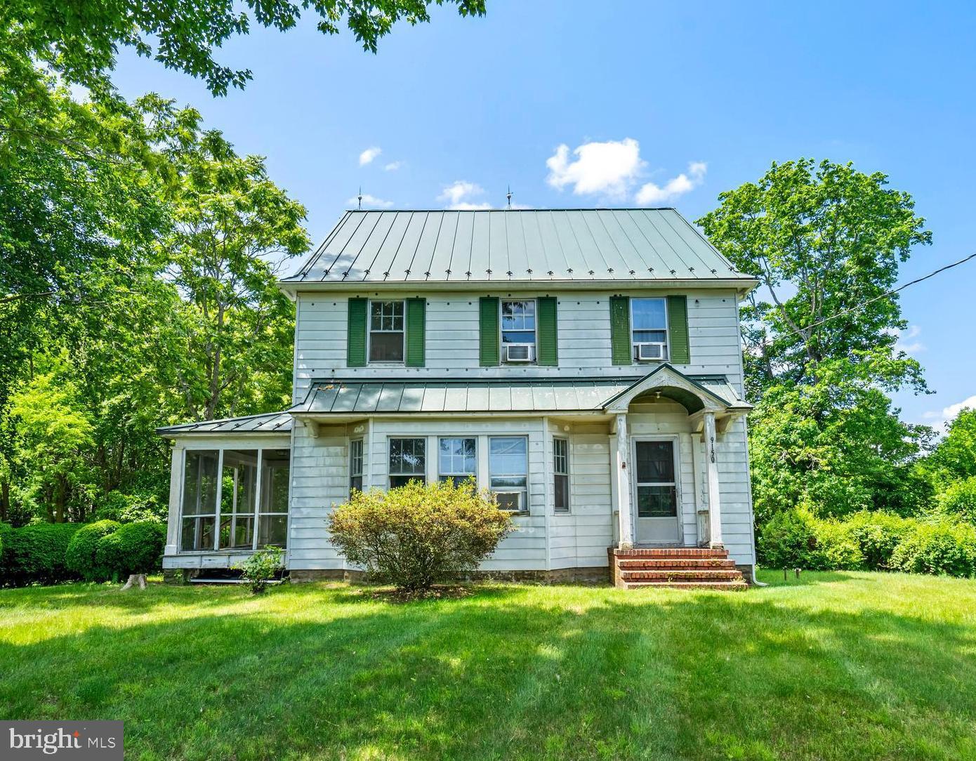 WARDS MEADOWS - Residential