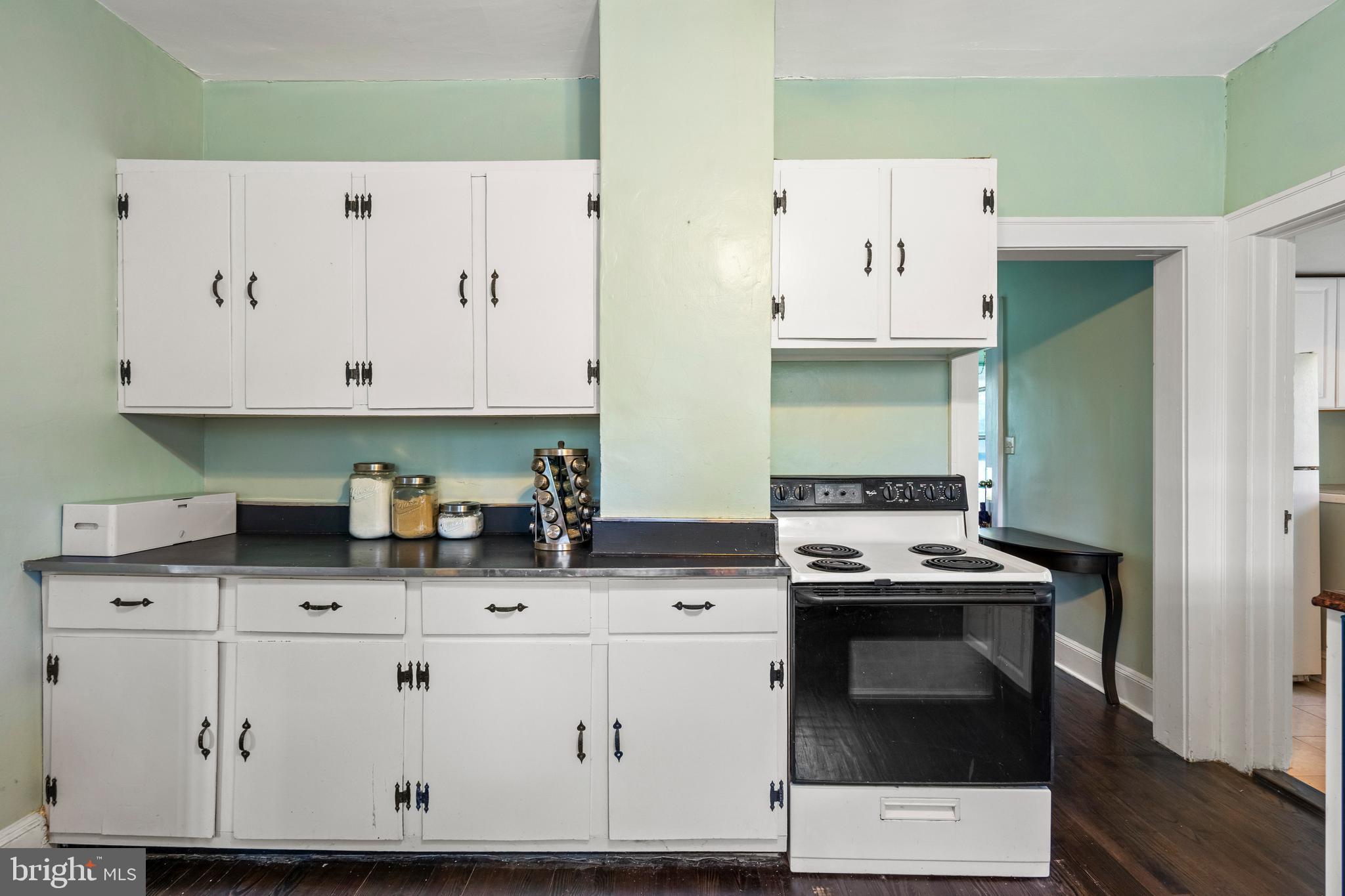 WARDS MEADOWS - Residential