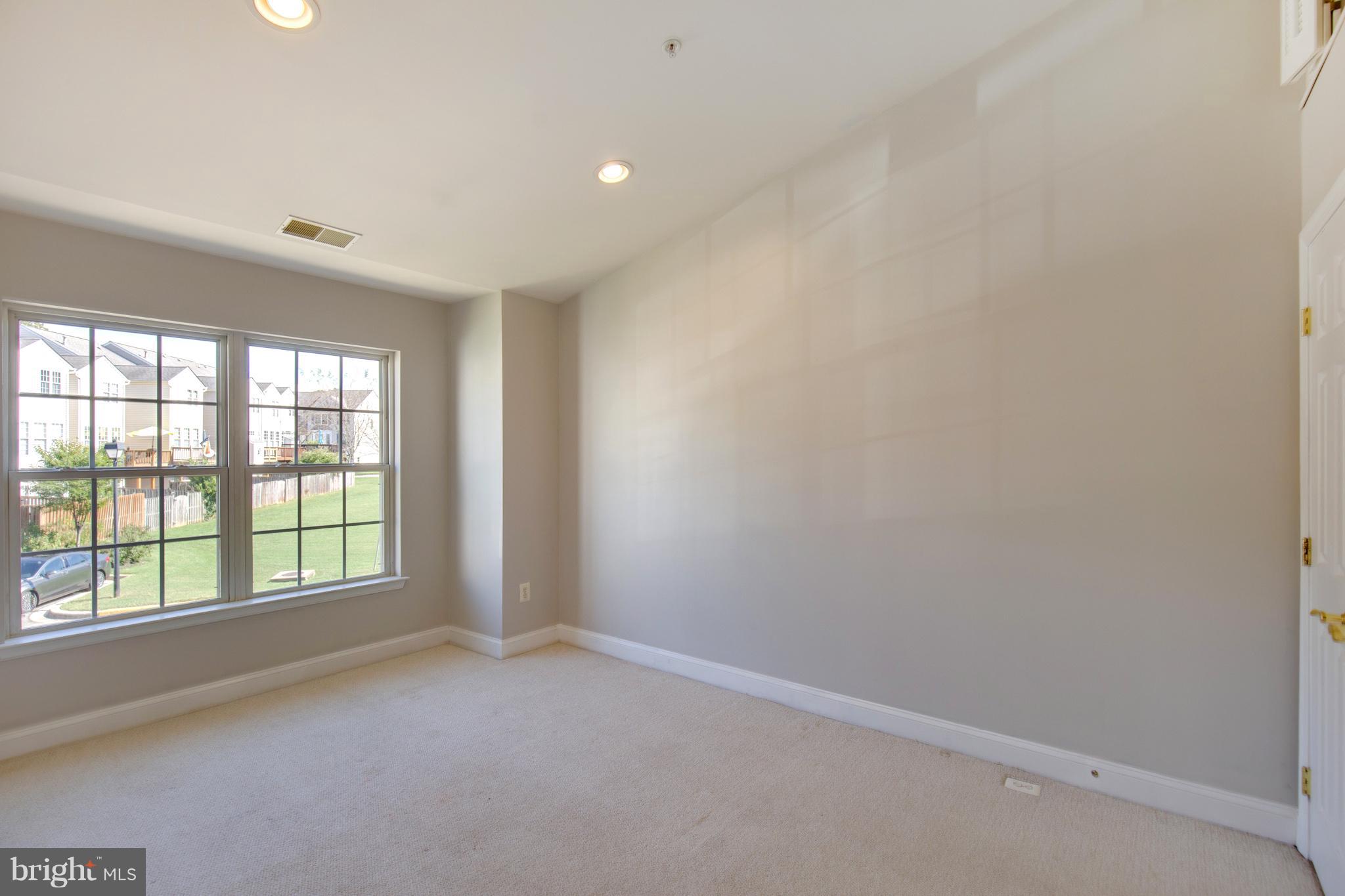 STONEHURST - Residential