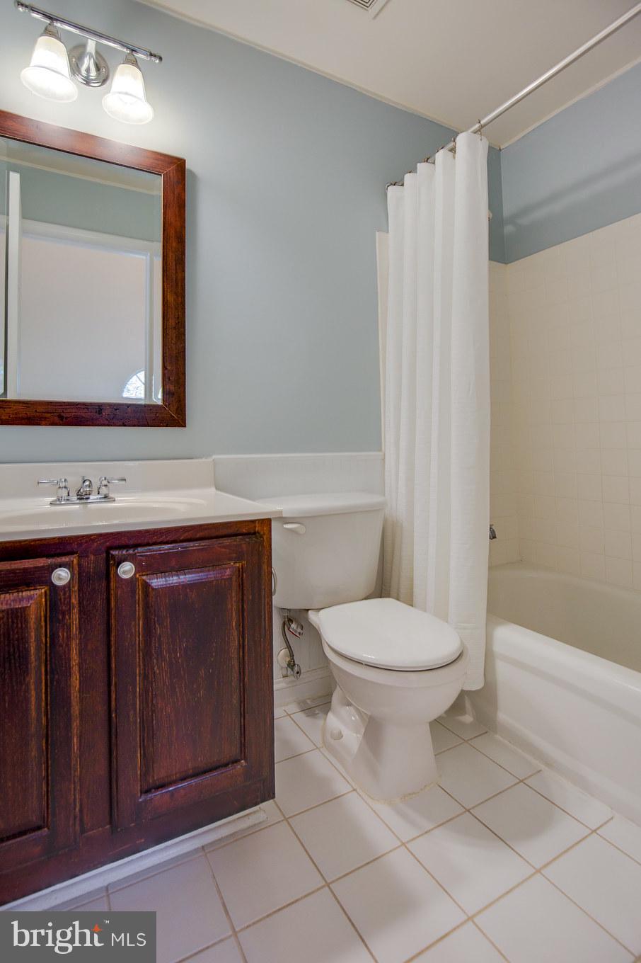 STONEHURST - Residential