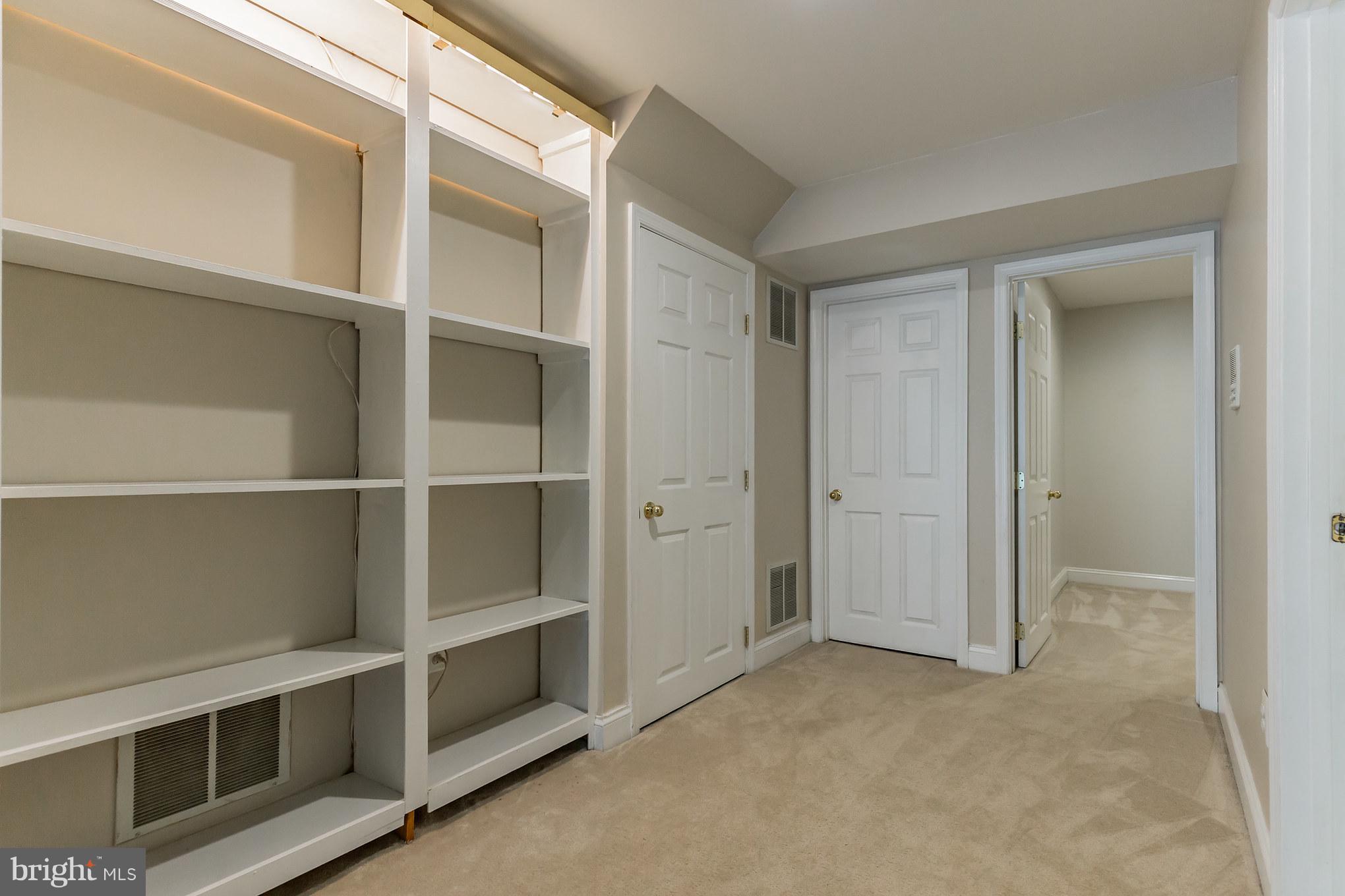 STONEHURST - Residential