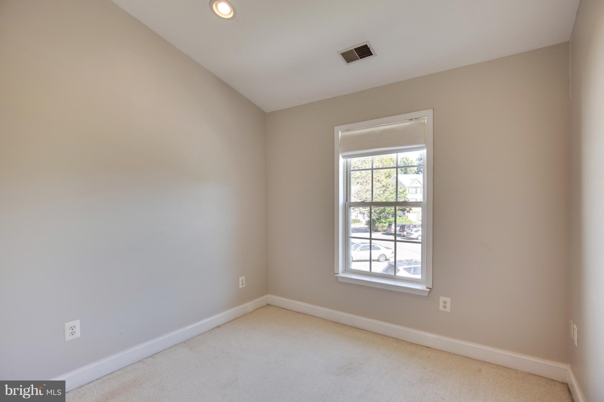 STONEHURST - Residential