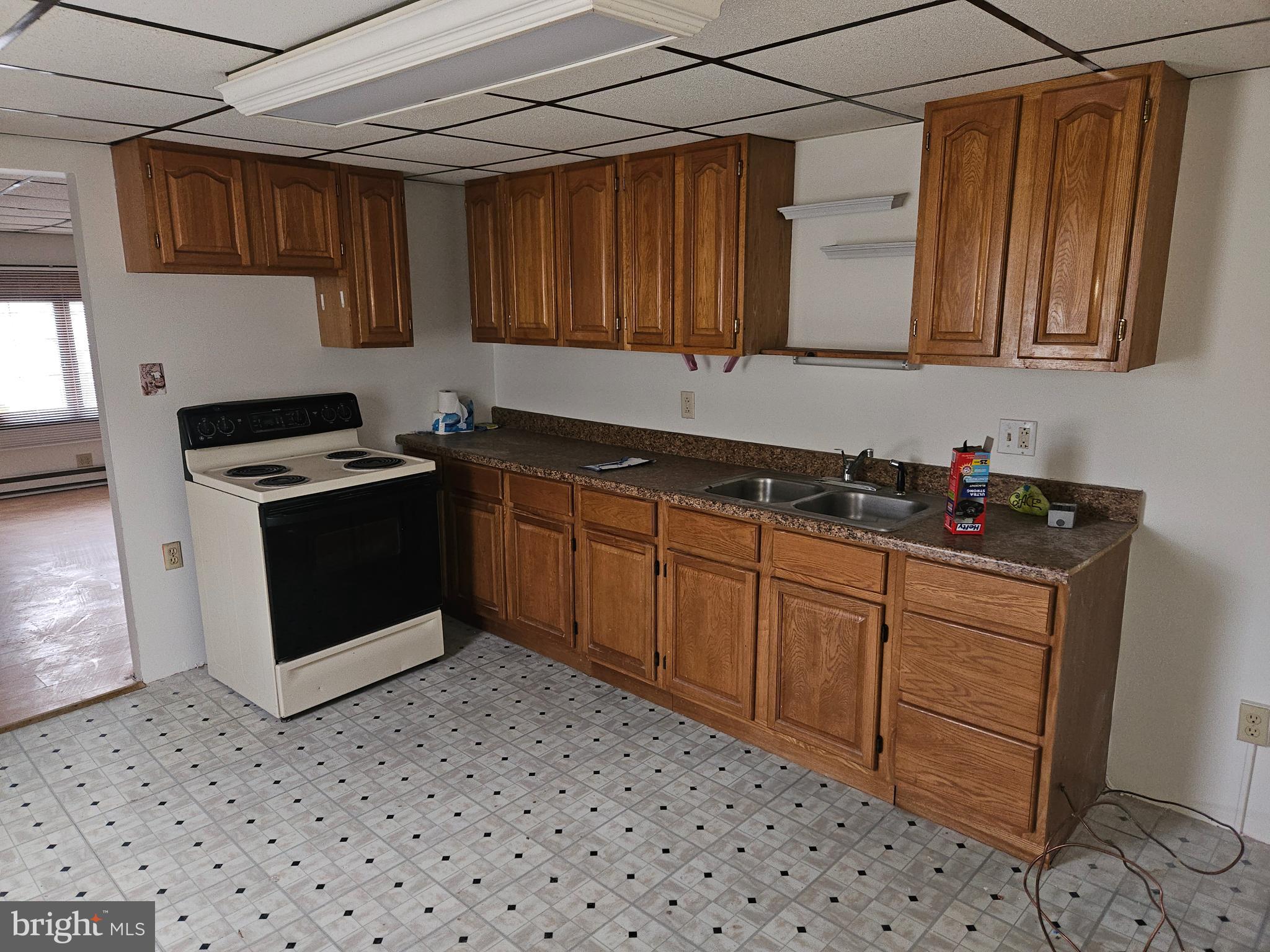 LANSFORD BOROUGH - Residential Lease