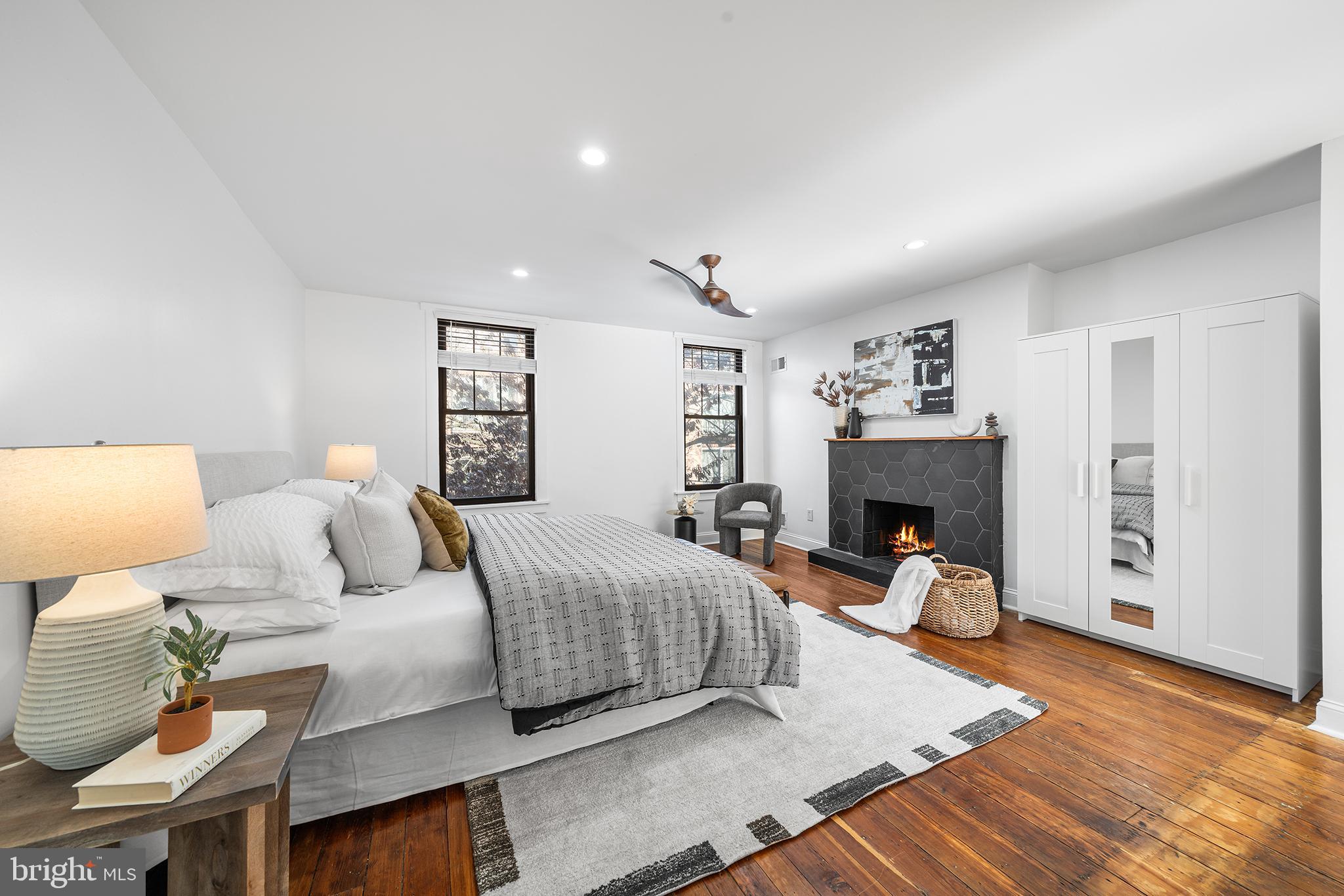 RITTENHOUSE SQUARE - Residential