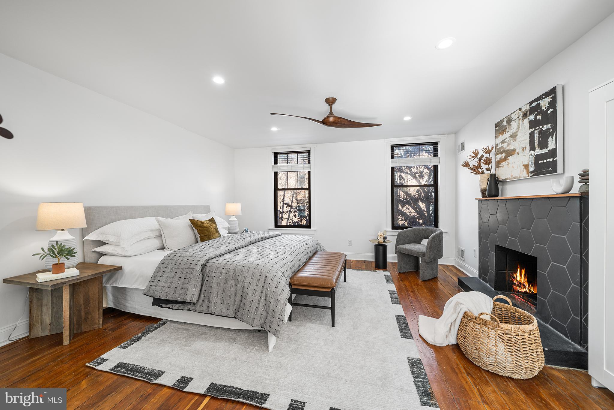 RITTENHOUSE SQUARE - Residential