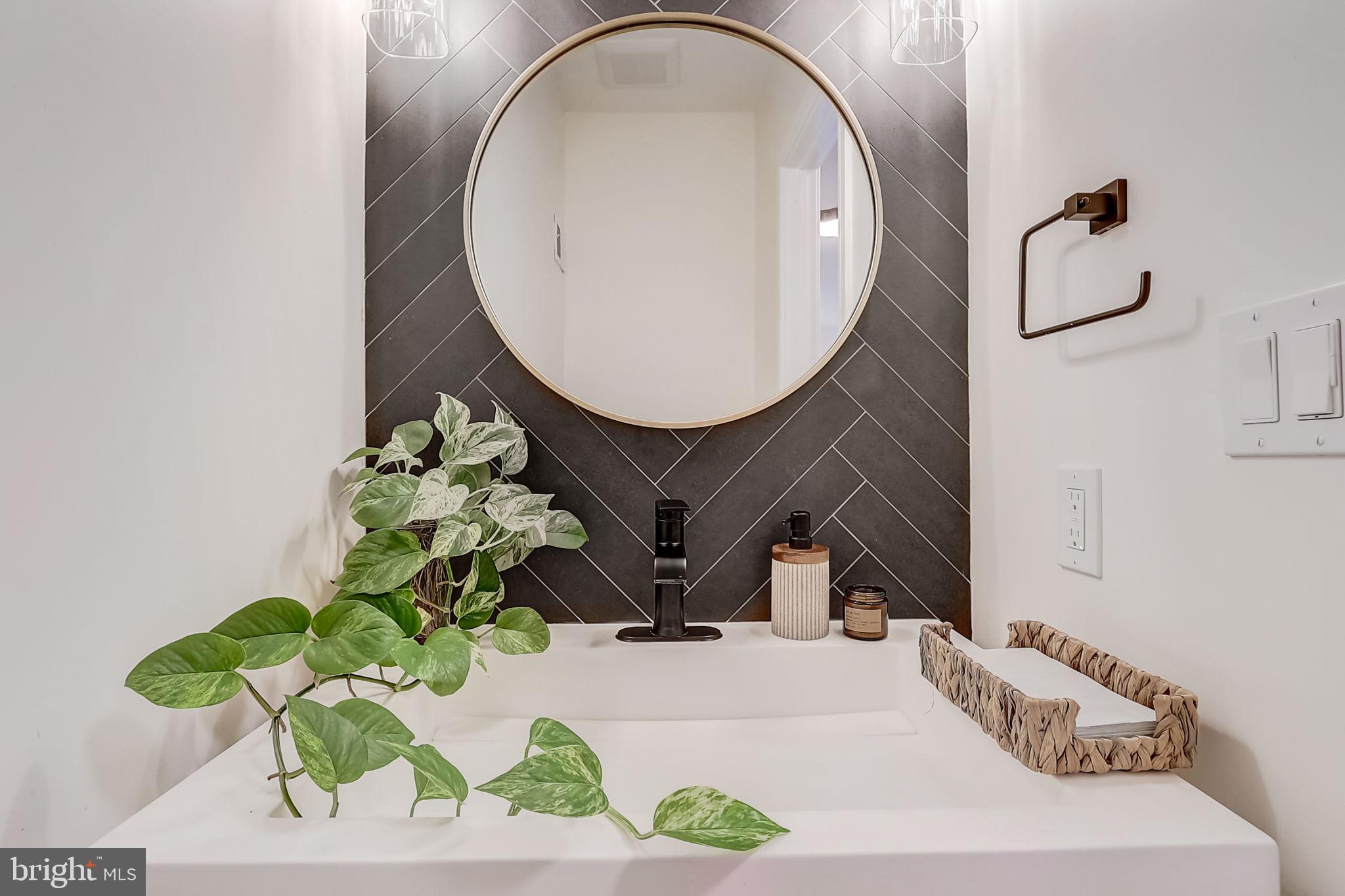 AURORA HILLS - Residential