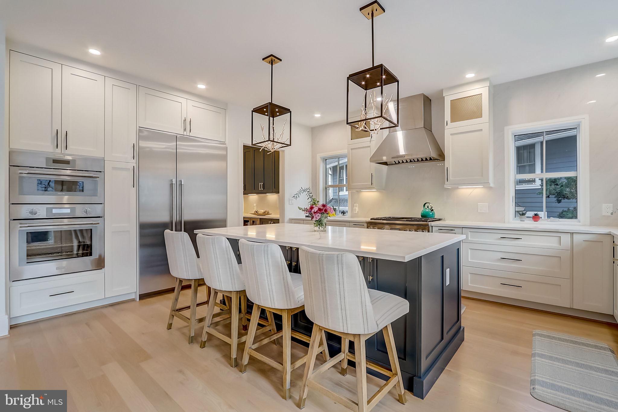 AURORA HILLS - Residential