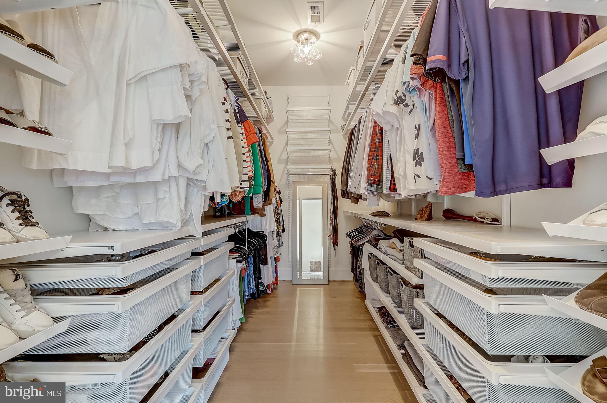 AURORA HILLS - Residential