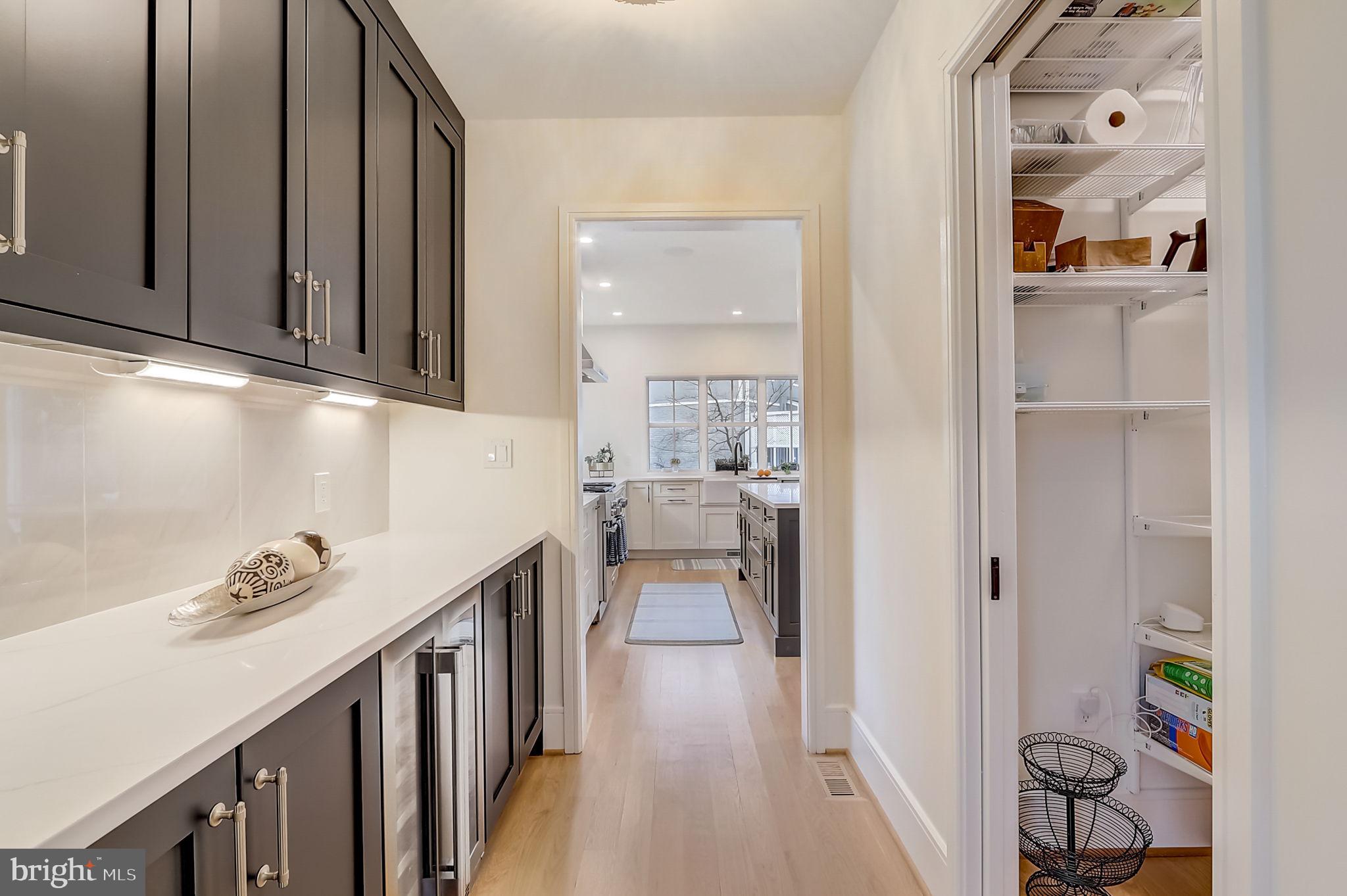 AURORA HILLS - Residential