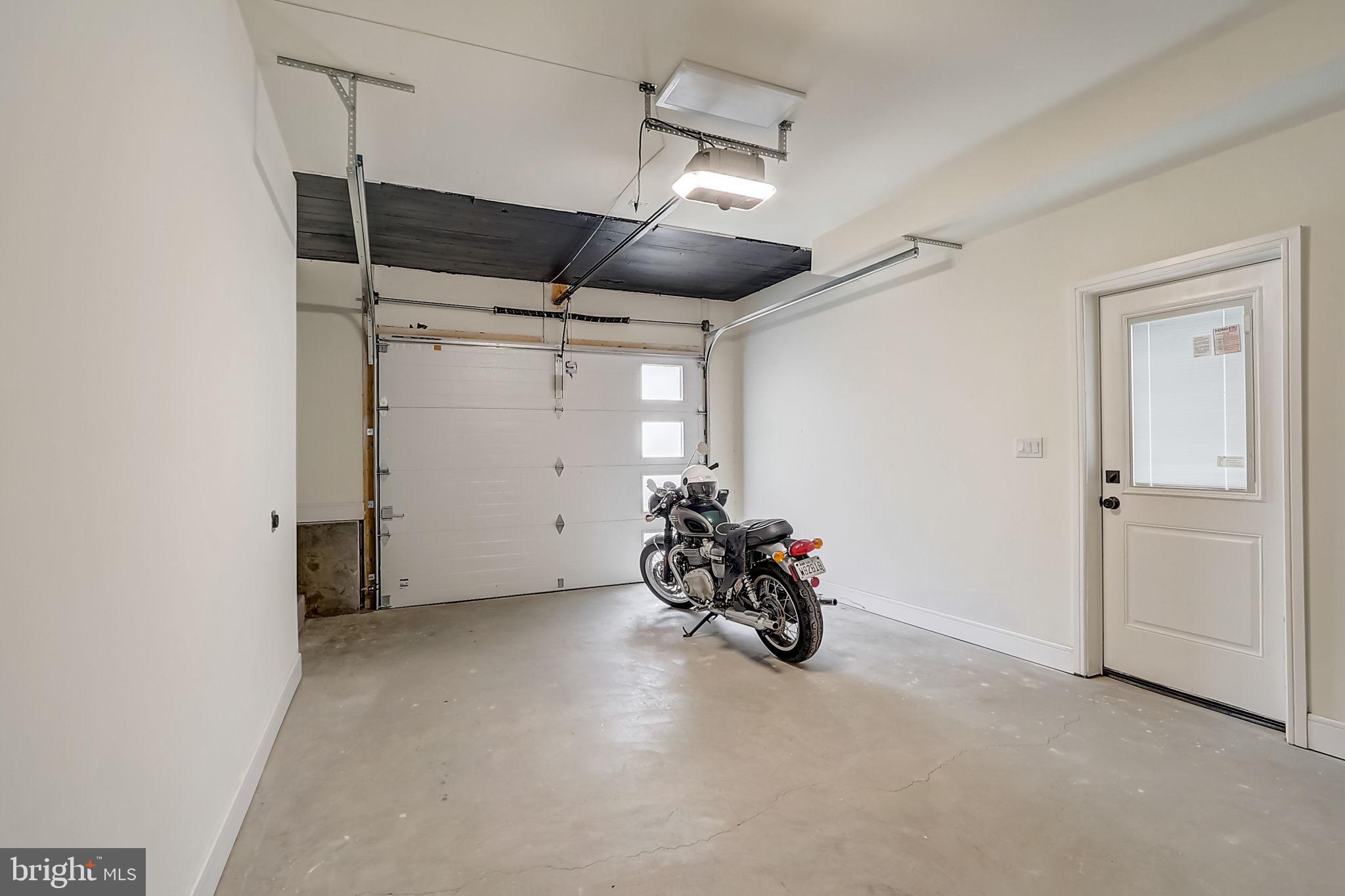 AURORA HILLS - Residential