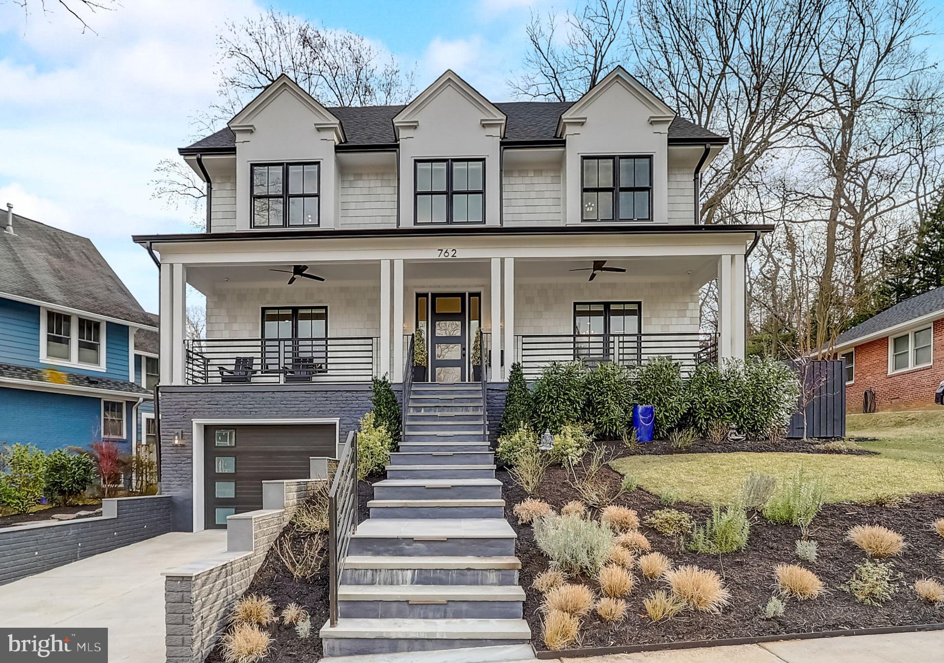 AURORA HILLS - Residential