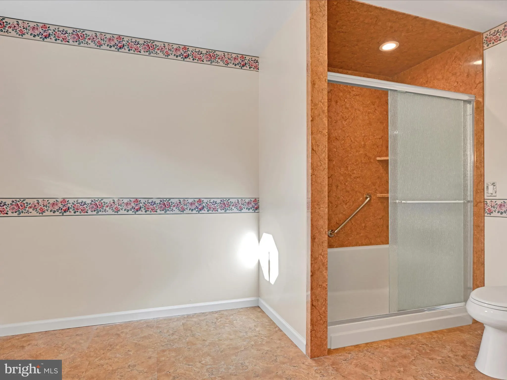 Auburn, Pennsylvania 17922, United States, 3 Bedrooms Bedrooms, ,2 BathroomsBathrooms,Residential,Pending,18242