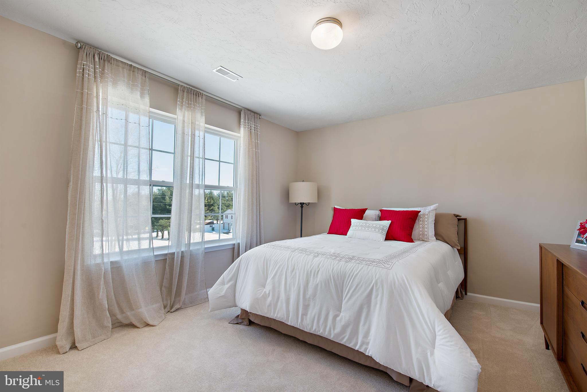 HOMESTEAD ACRES - Residential