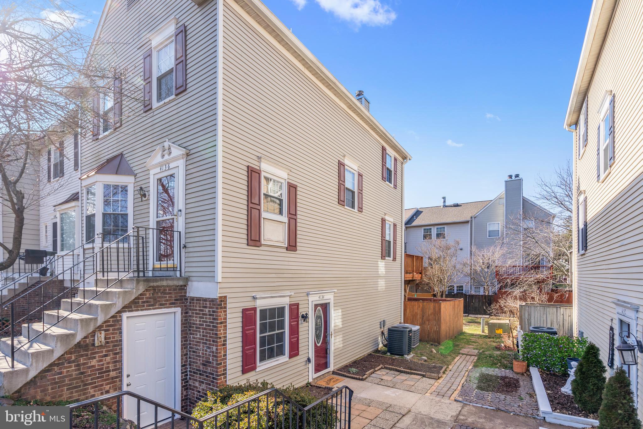WINDING BROOK - Residential