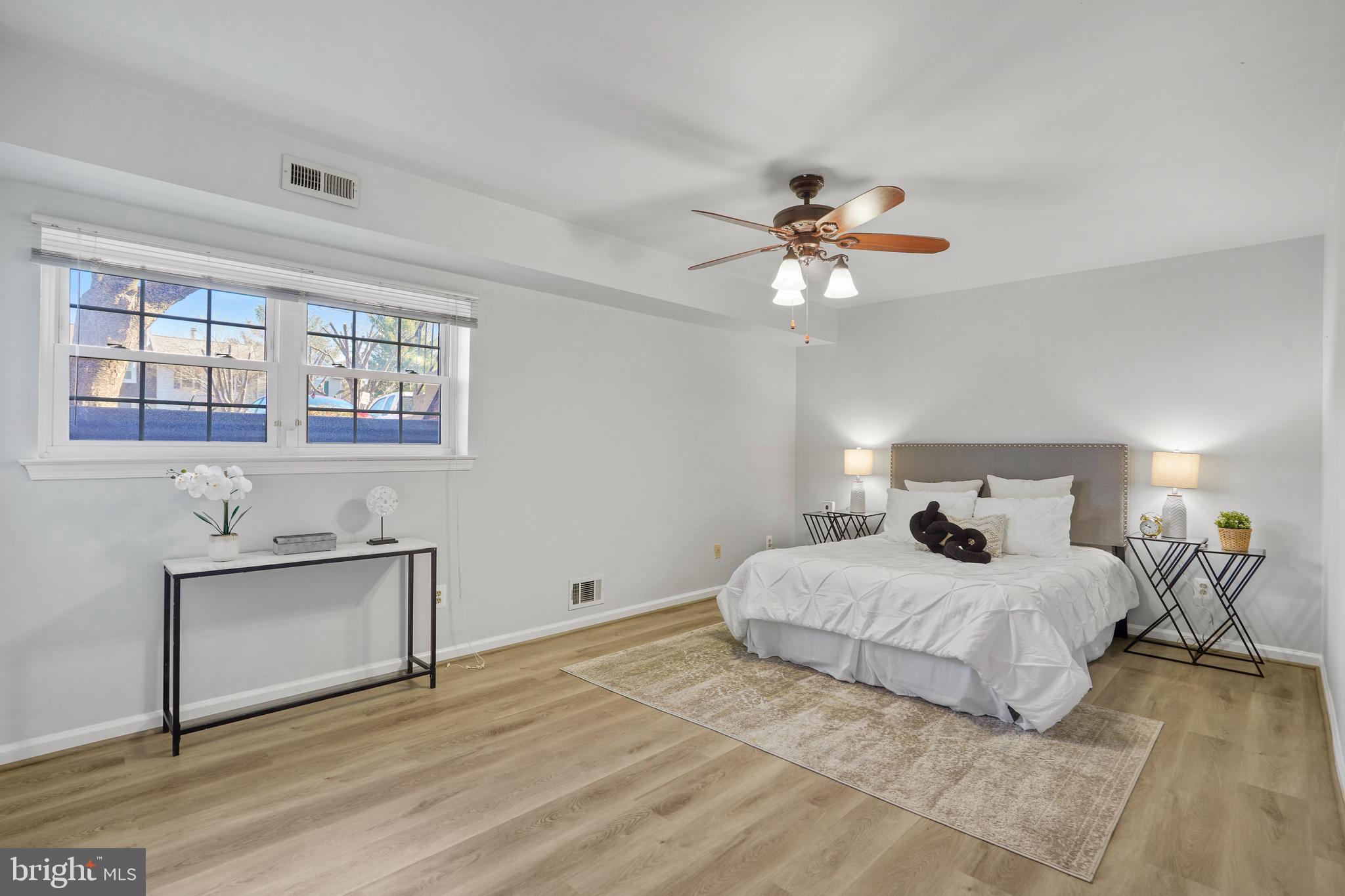 WINDING BROOK - Residential