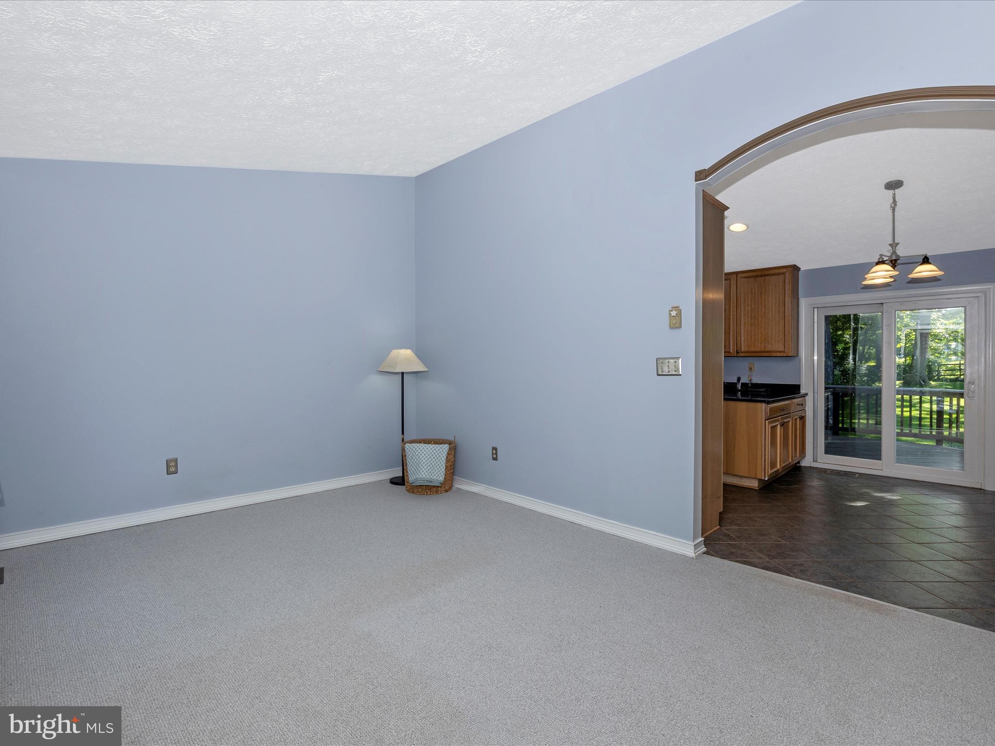 POTOMAC VILLAGE - Residential