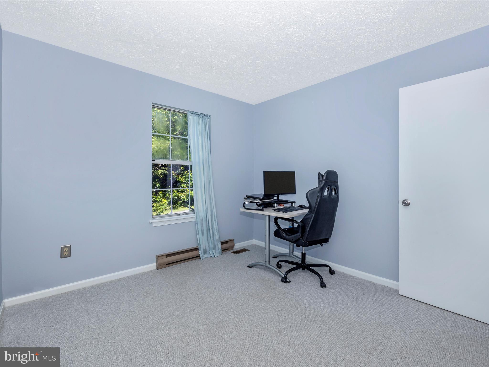 POTOMAC VILLAGE - Residential