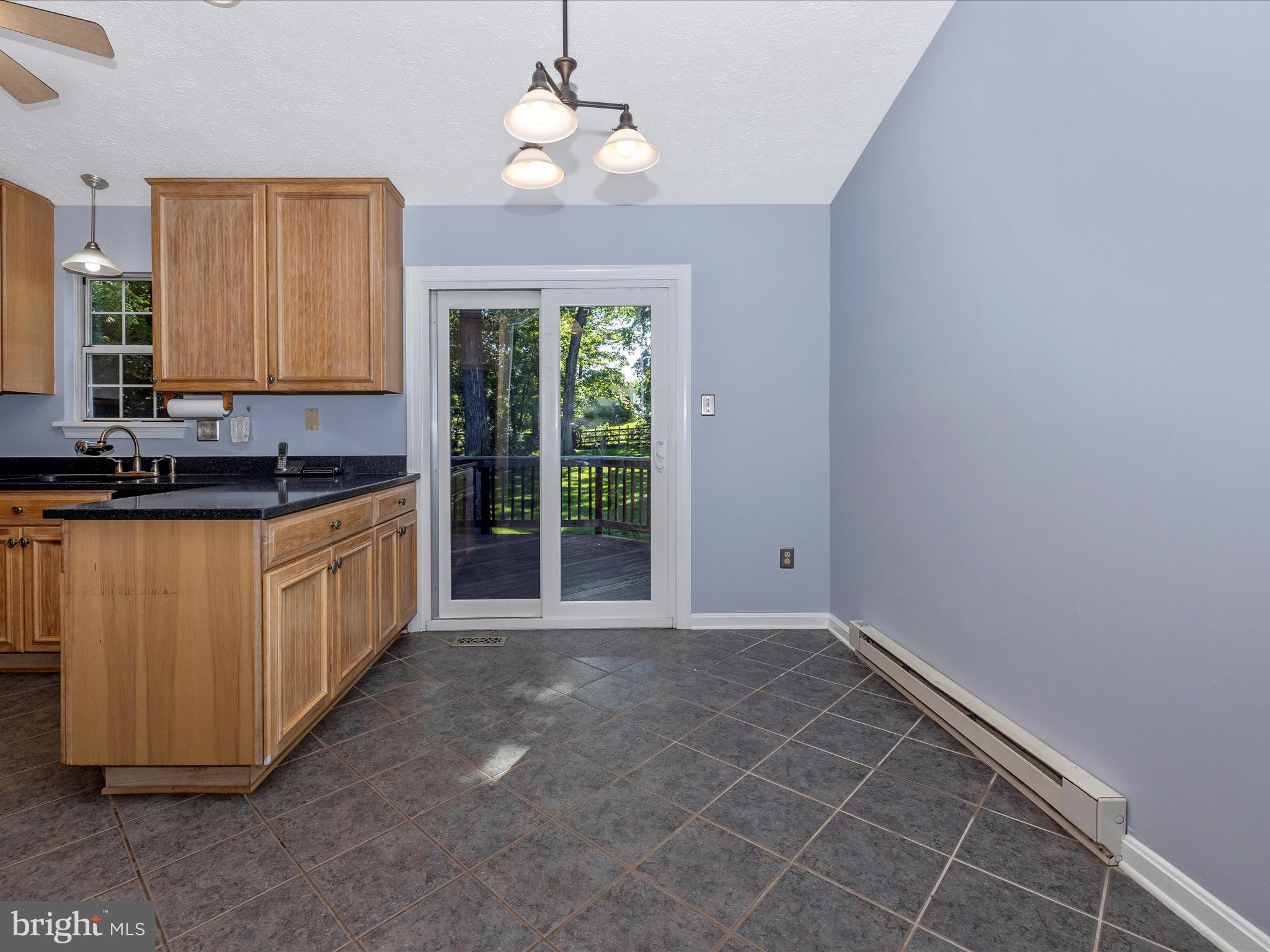 POTOMAC VILLAGE - Residential