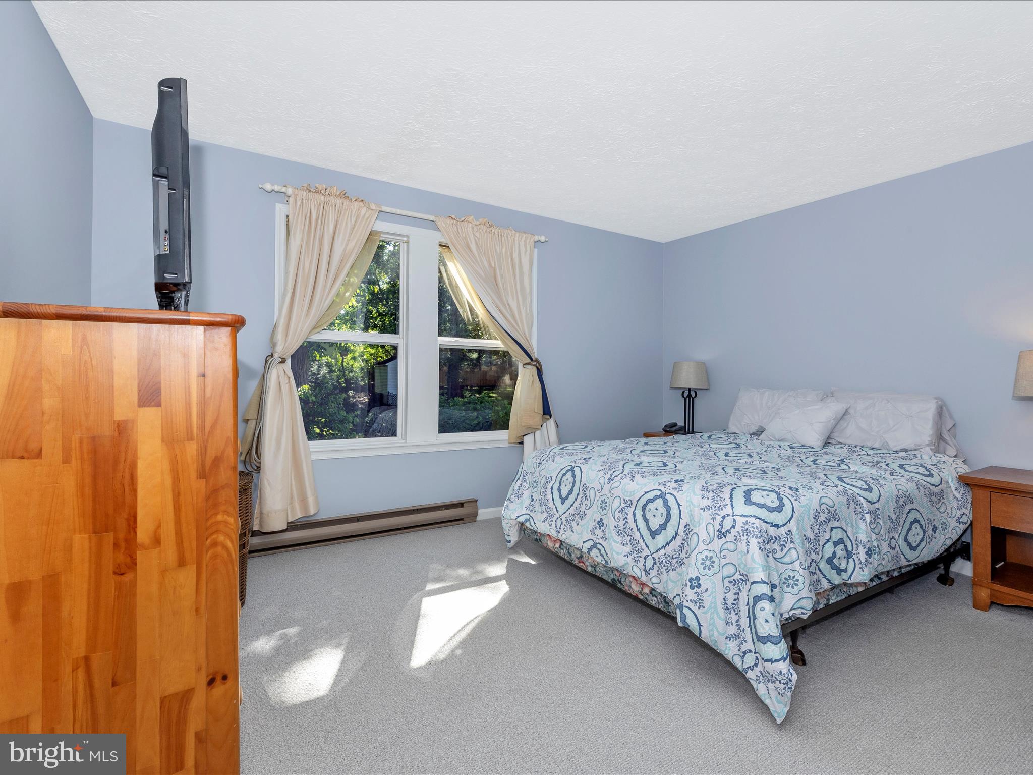 POTOMAC VILLAGE - Residential