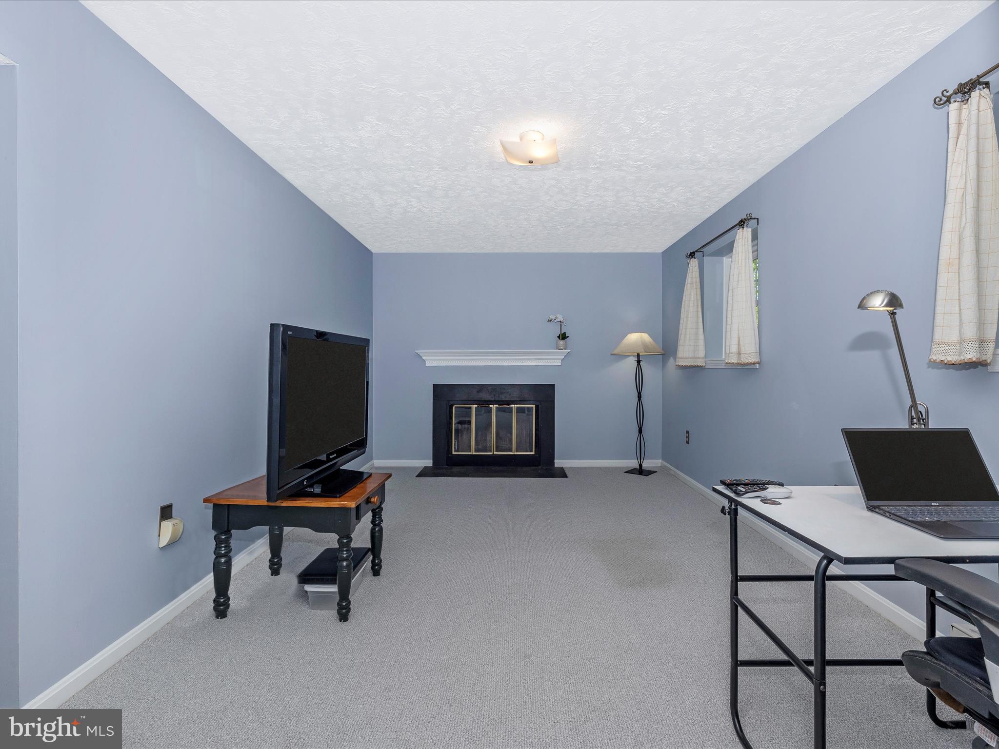 POTOMAC VILLAGE - Residential