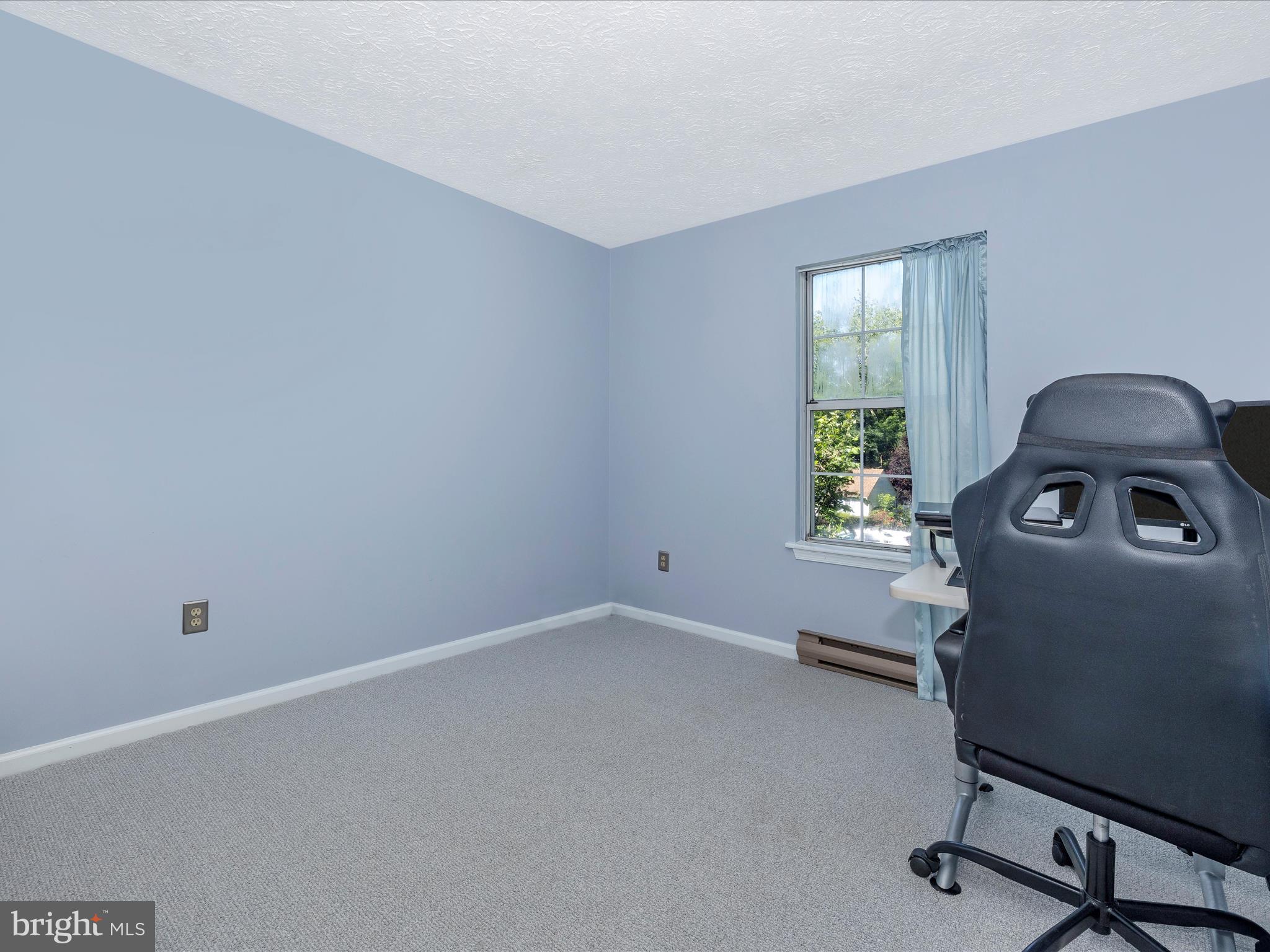 POTOMAC VILLAGE - Residential