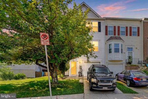 Townhouse For Sale - 3325 Hollow Court<br/> Howard County, ELLICOTT CITY, MD 21043