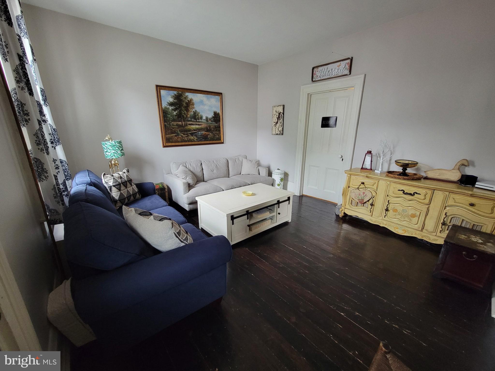 ANNVILLE HISTORIC DIST. - Residential