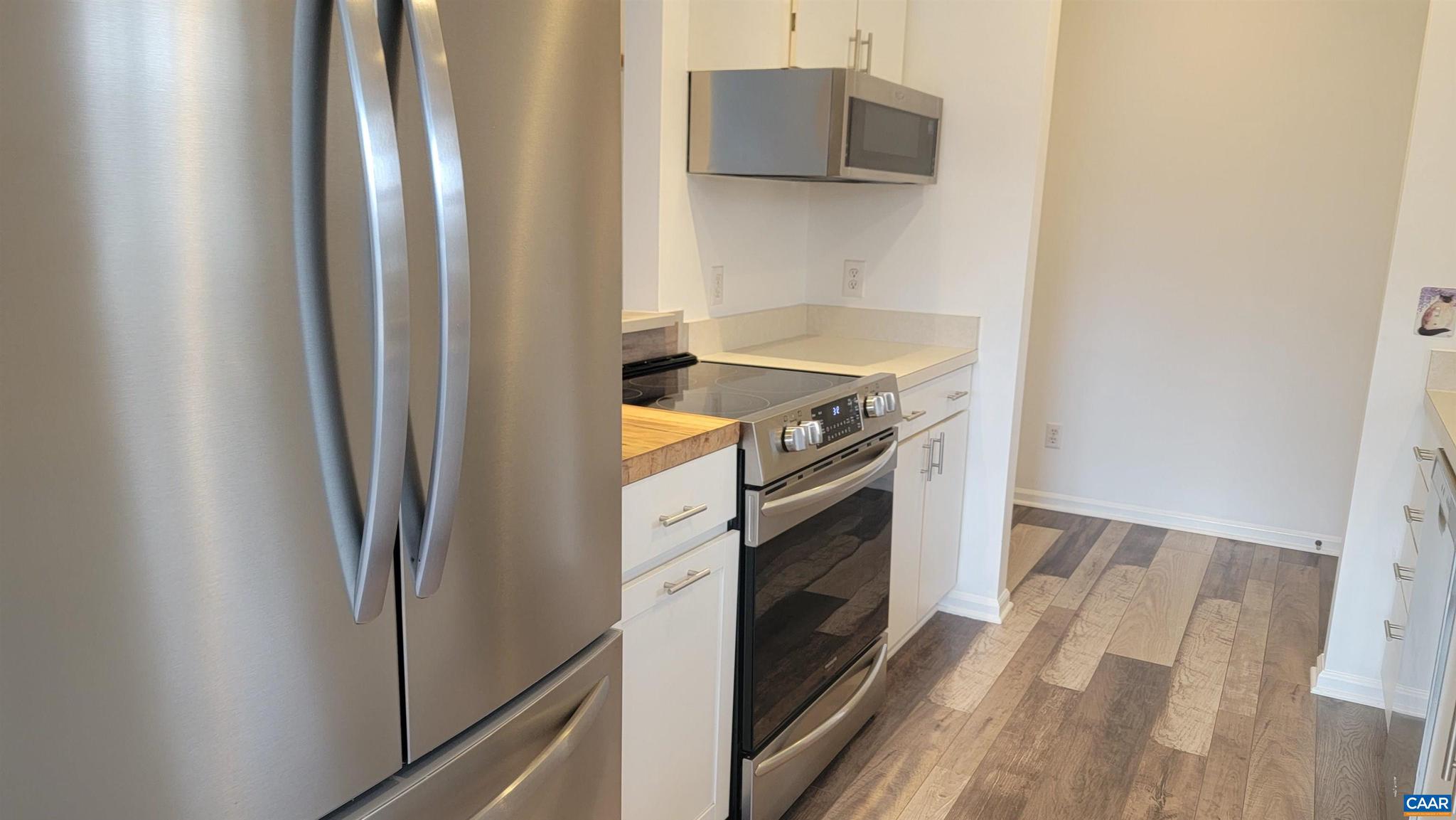 EVERGREEN VILLAGE - Residential Lease