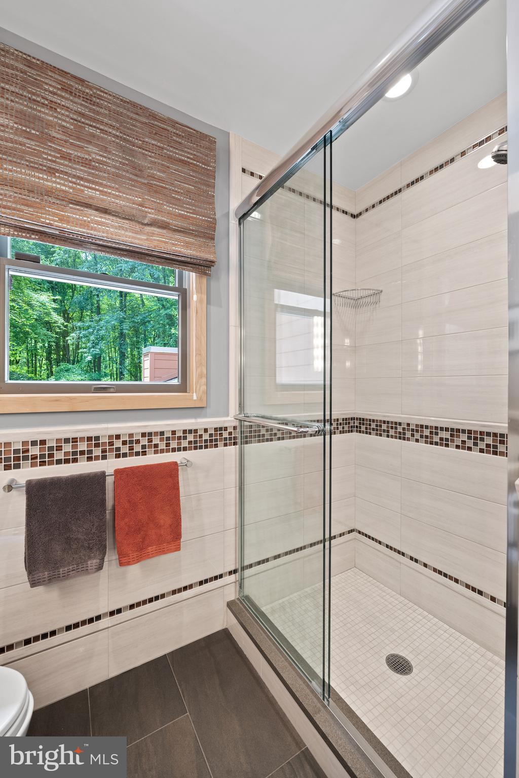 RADNOR HUNT - Residential