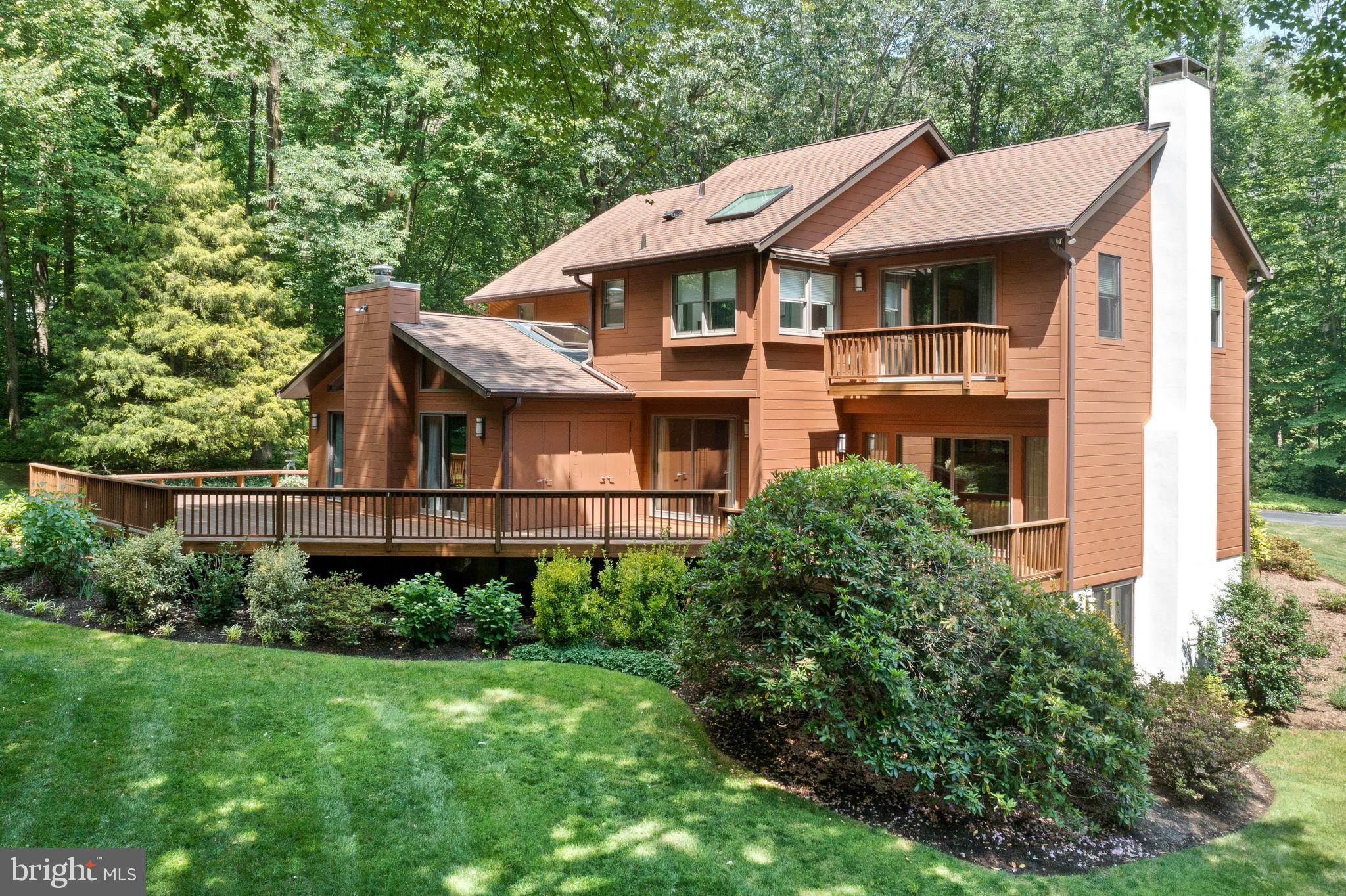 RADNOR HUNT - Residential