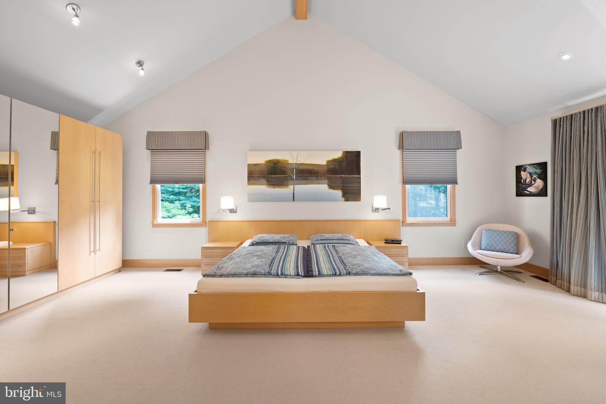 RADNOR HUNT - Residential