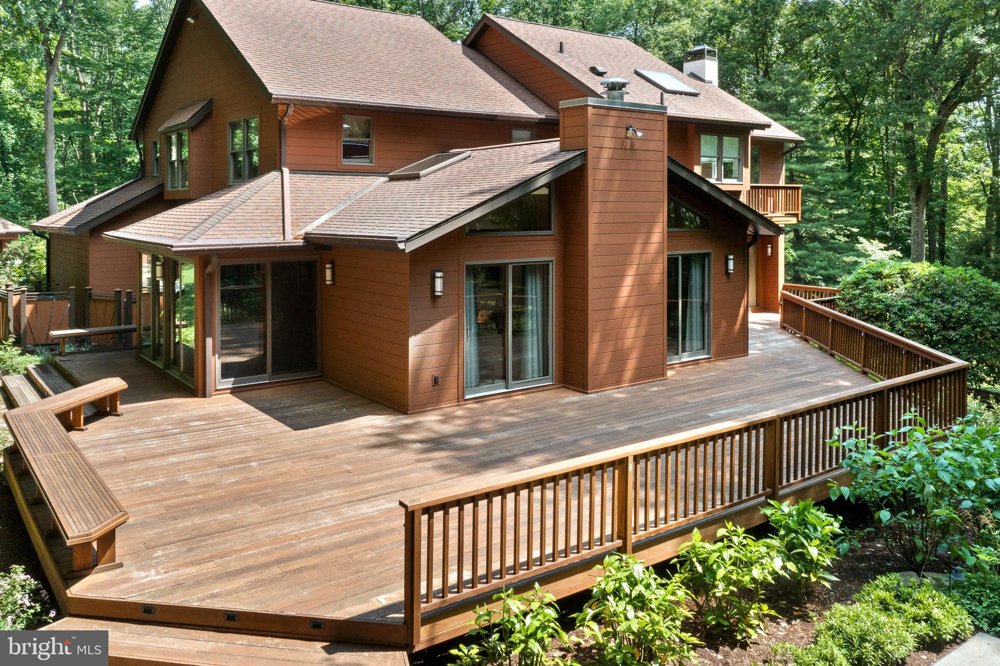 RADNOR HUNT - Residential