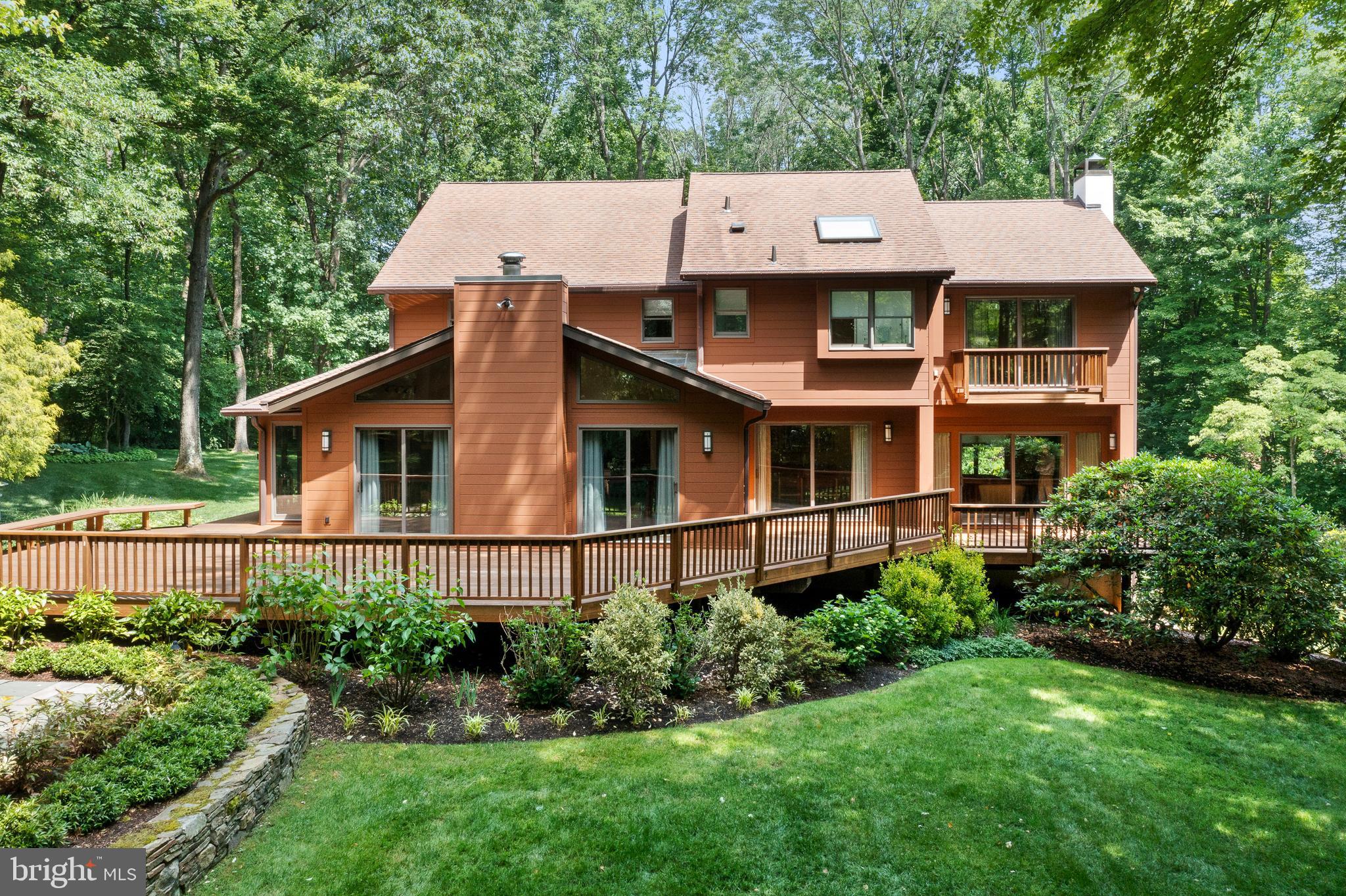 RADNOR HUNT - Residential