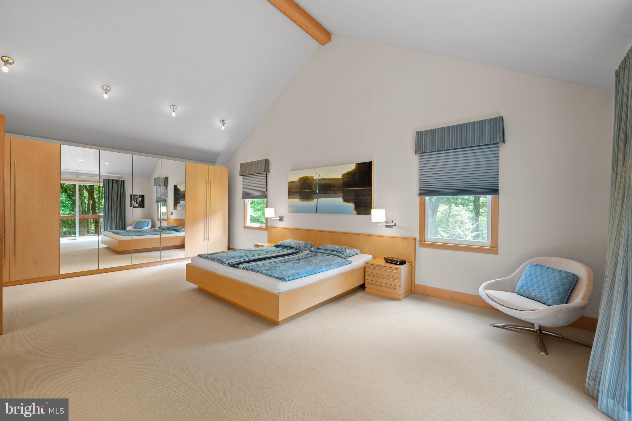 RADNOR HUNT - Residential