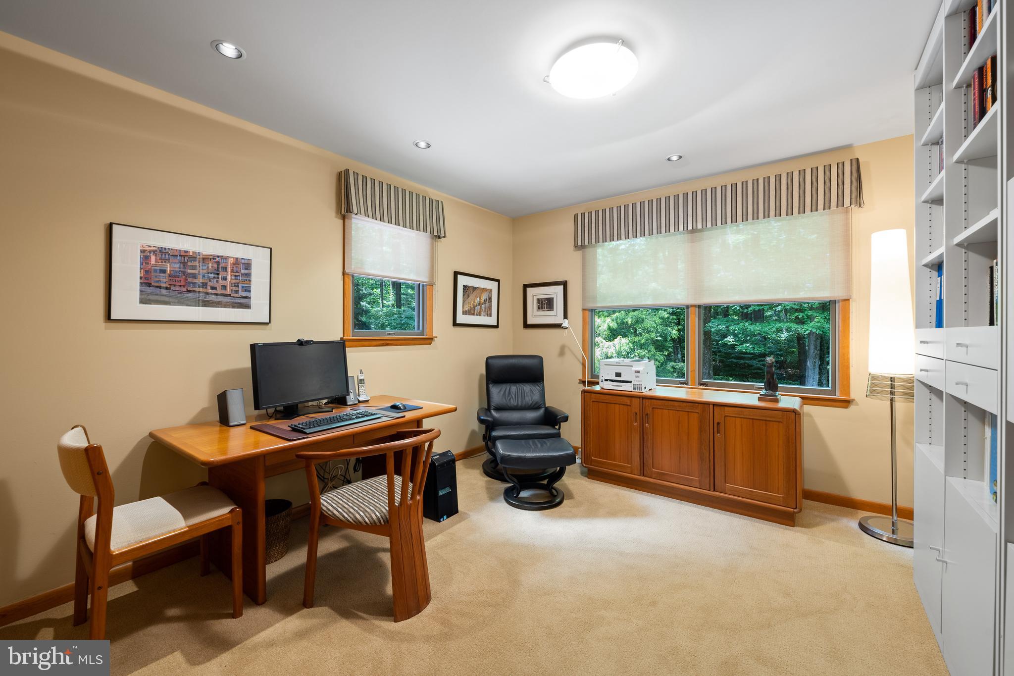 RADNOR HUNT - Residential