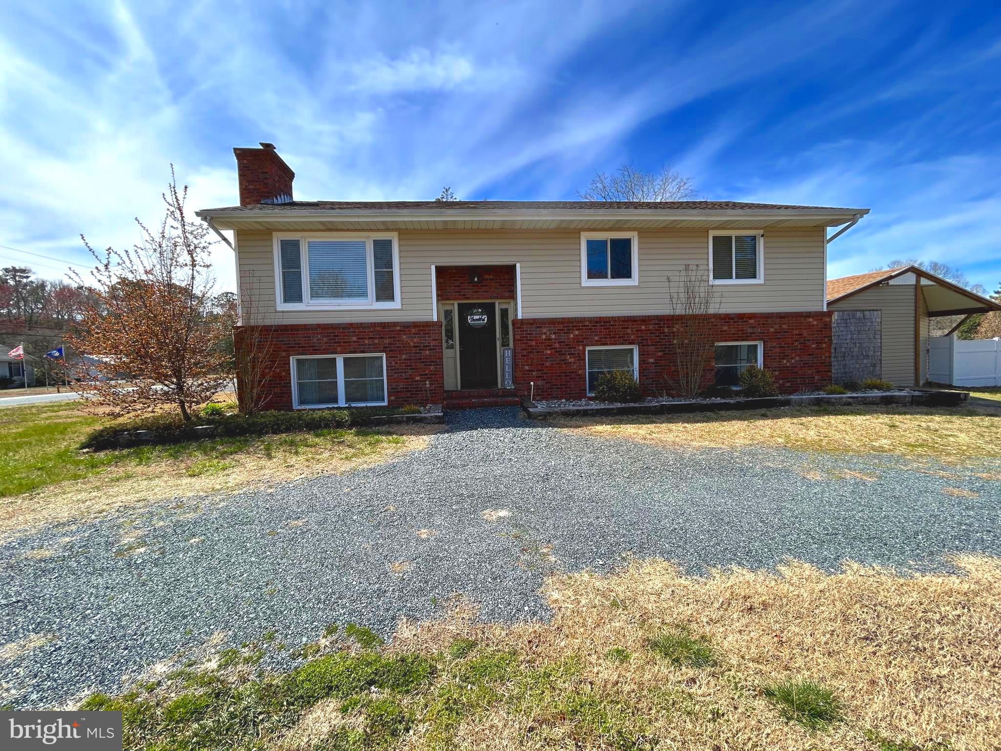 SANDY POINT - Residential