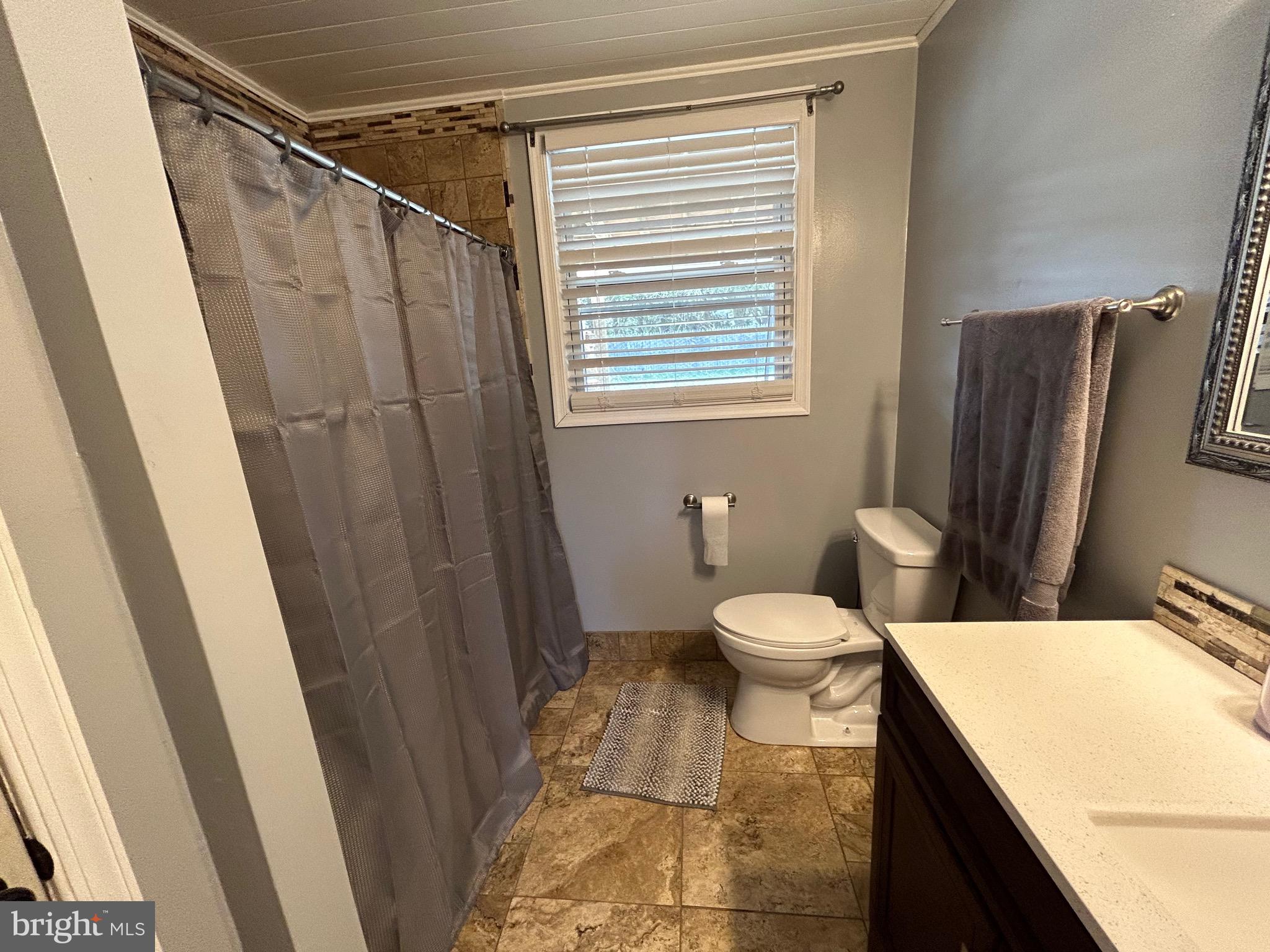 SANDY POINT - Residential