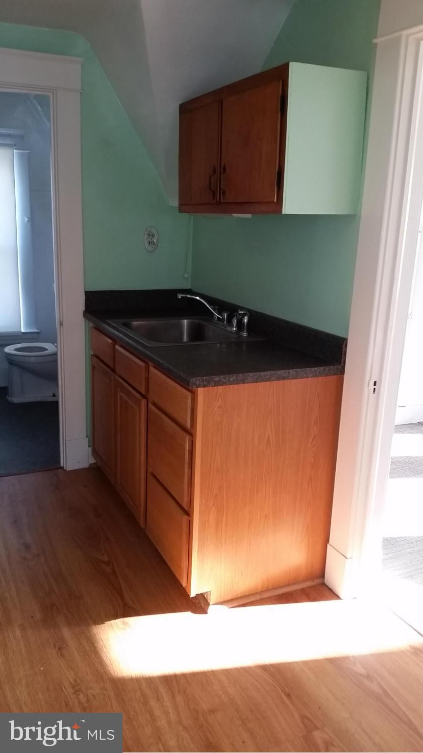 LAURAVILLE HISTORIC DISTRICT - Residential Lease