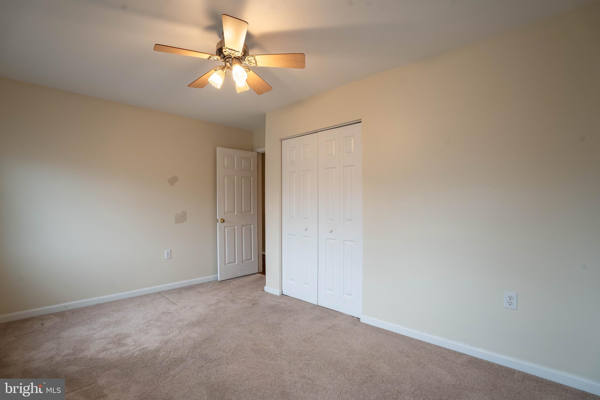 BUCKINGHAM HILLS - Residential