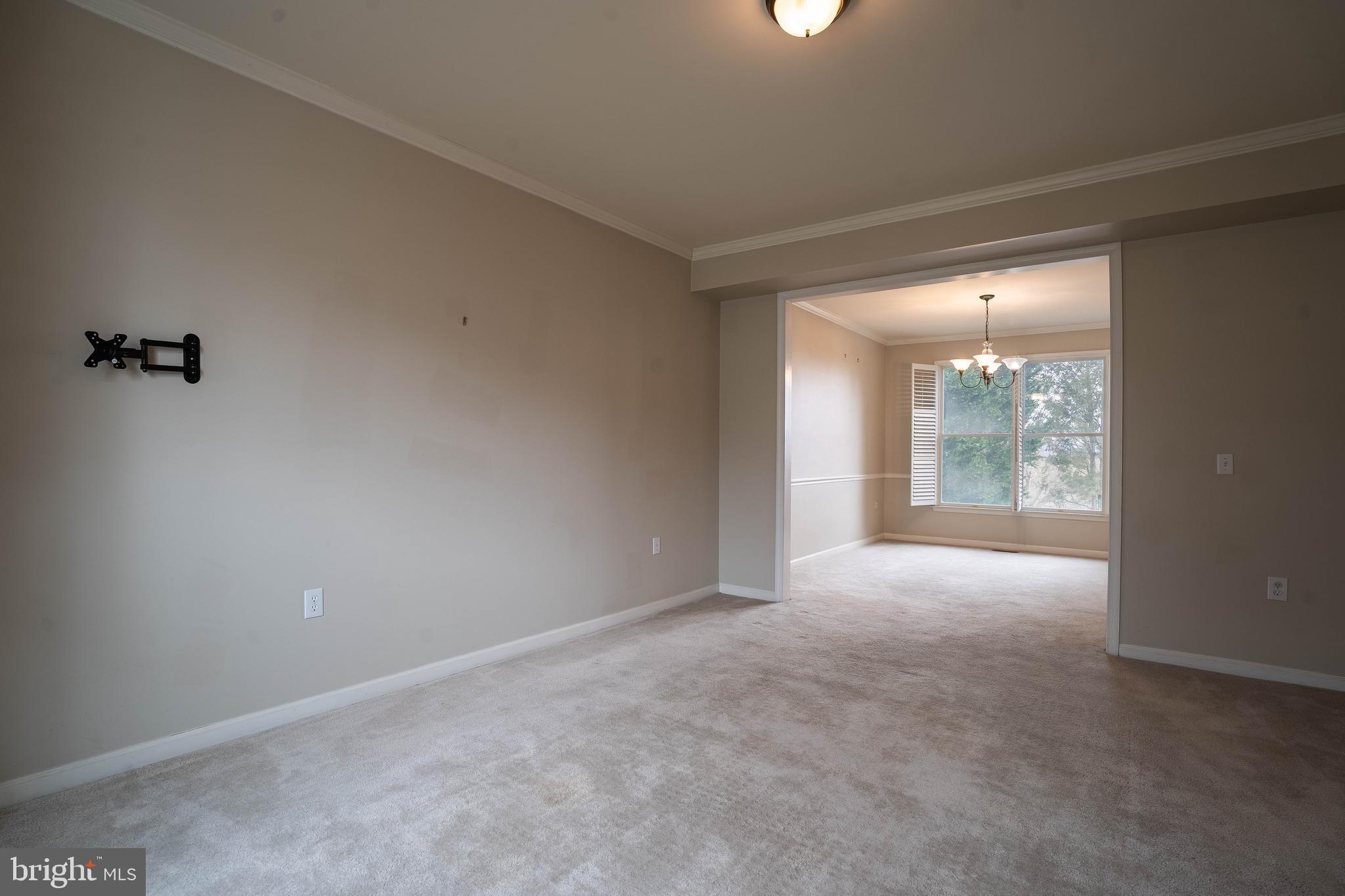 BUCKINGHAM HILLS - Residential