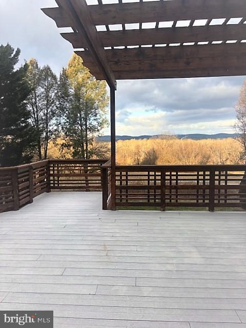 BUCKINGHAM HILLS - Residential