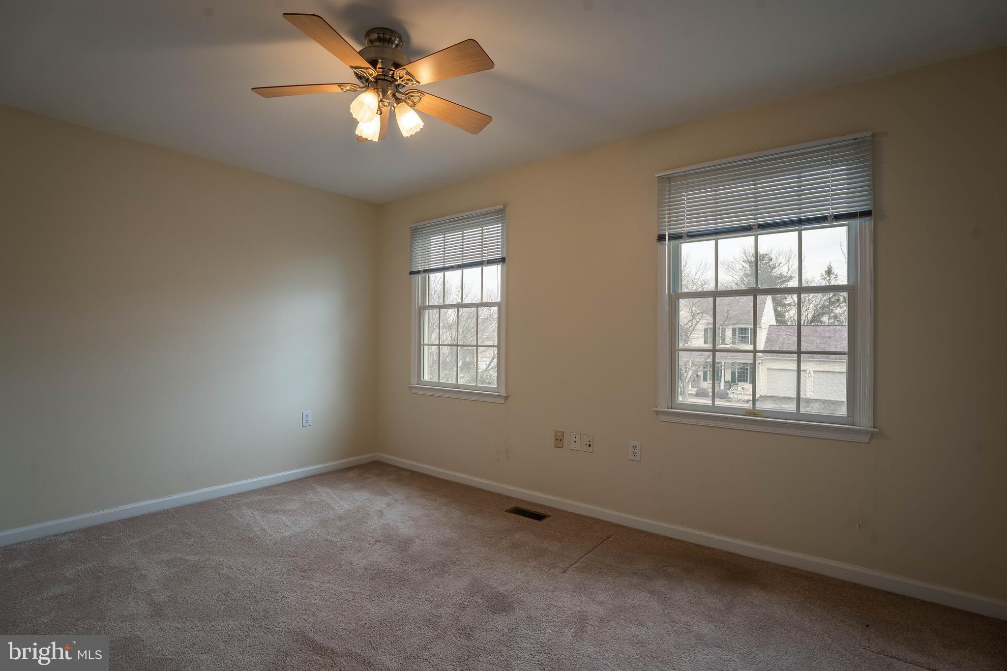 BUCKINGHAM HILLS - Residential