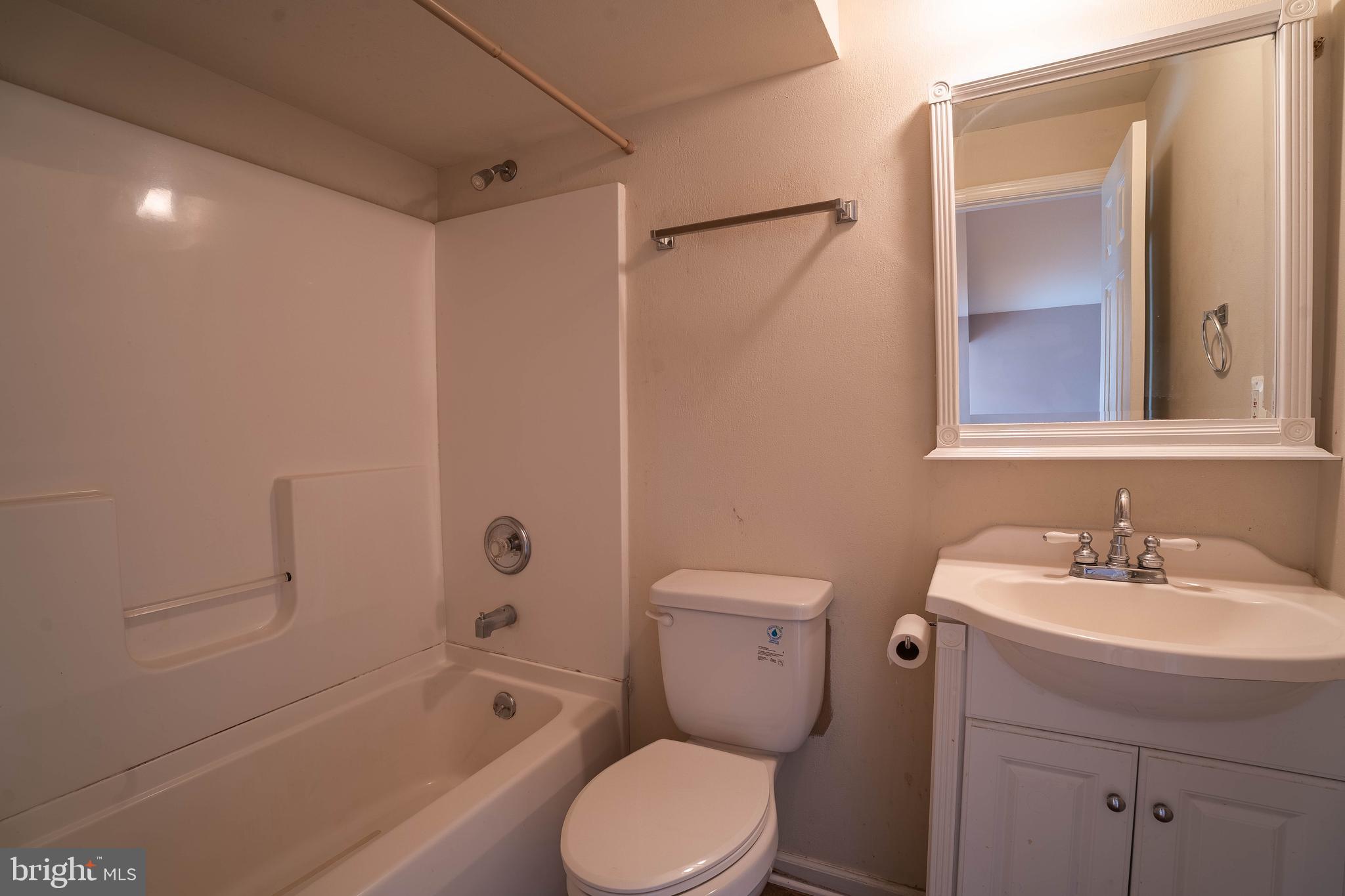 BUCKINGHAM HILLS - Residential