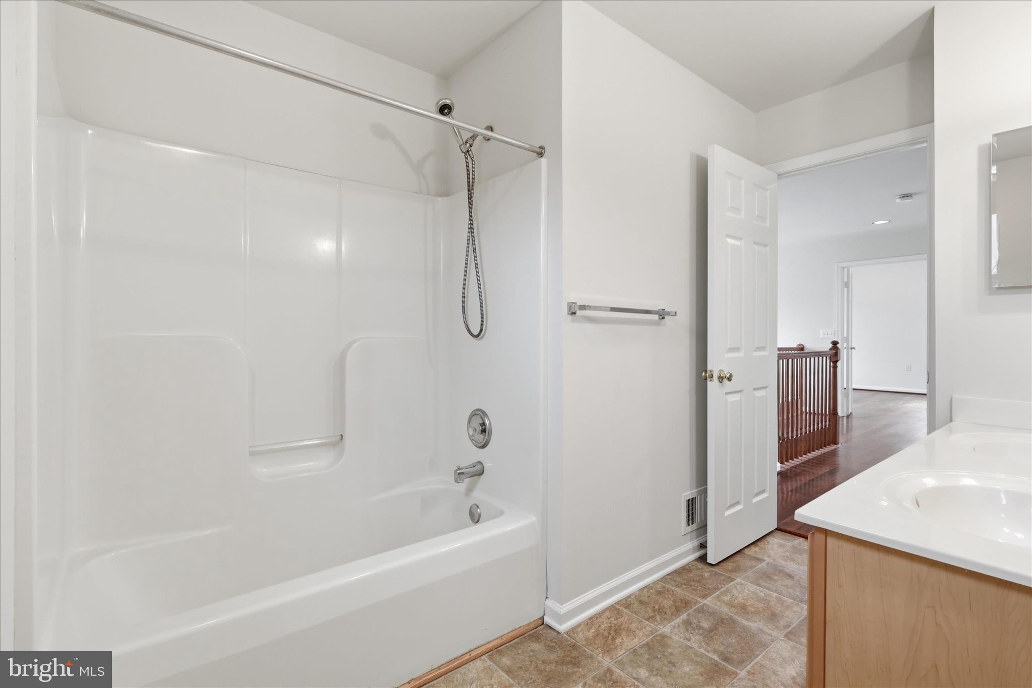 BUCKINGHAM HILLS - Residential