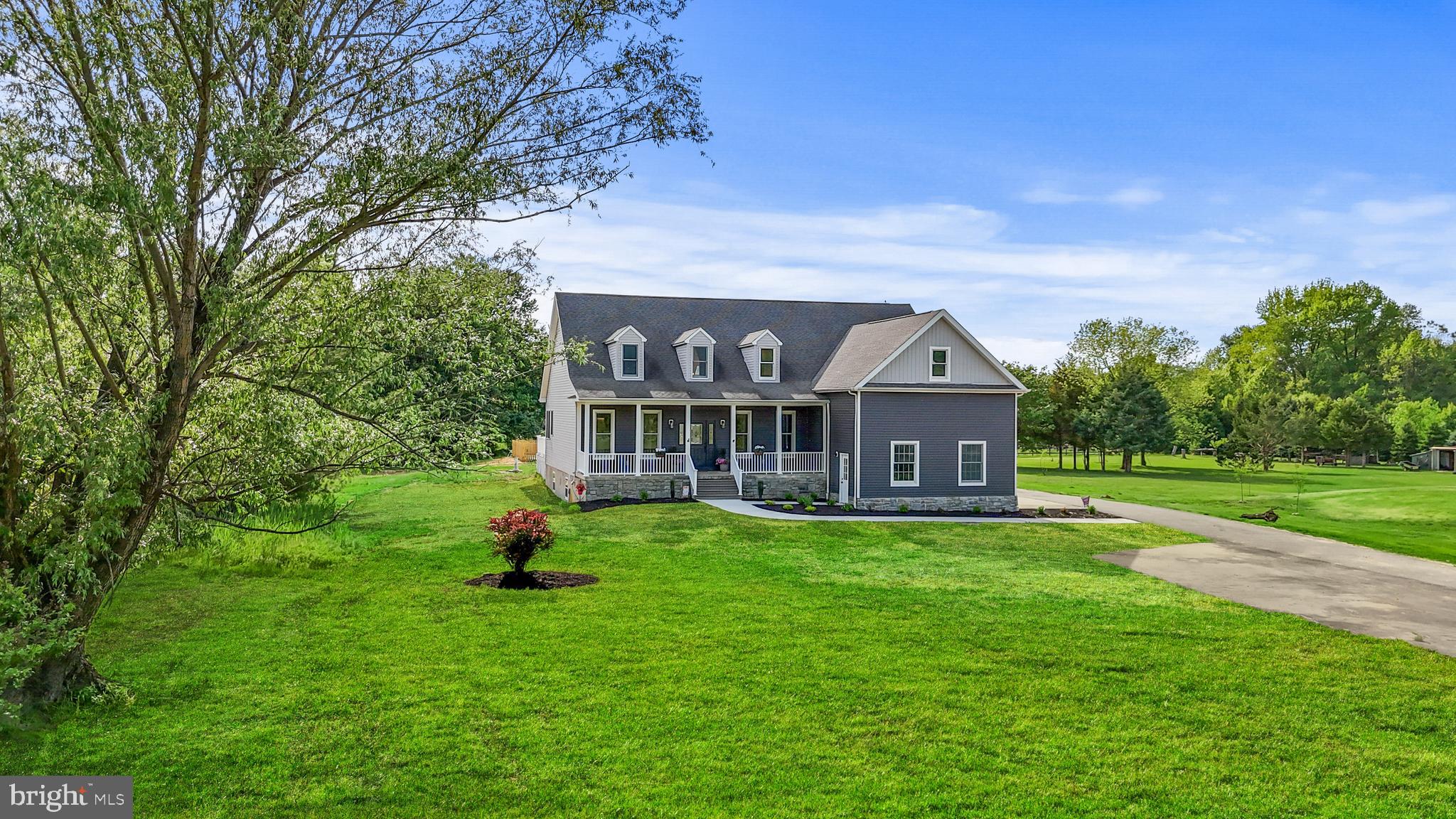 123 W TOMLIN STATION ROAD